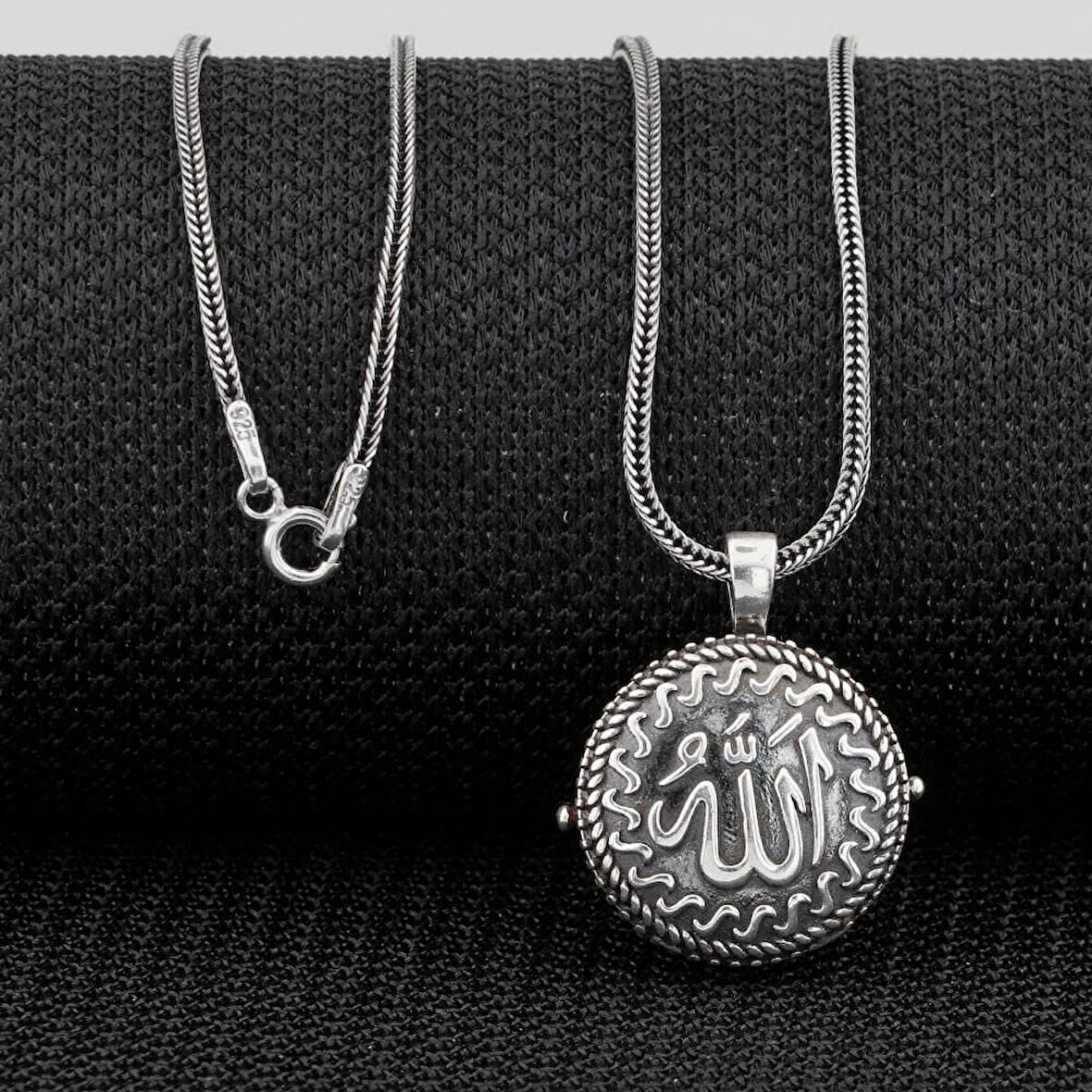 Allah Yazılı İçi Açılabilen Cevşeni Kebir Dualı 925 Ayar Gümüş Erkek Kolye