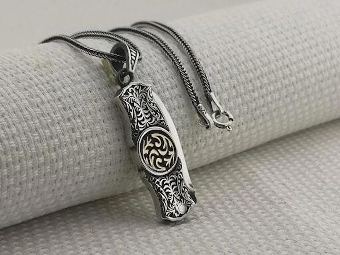 Özel İşlemeli Cakı 925 Ayar Gümüş Erkek Kolye