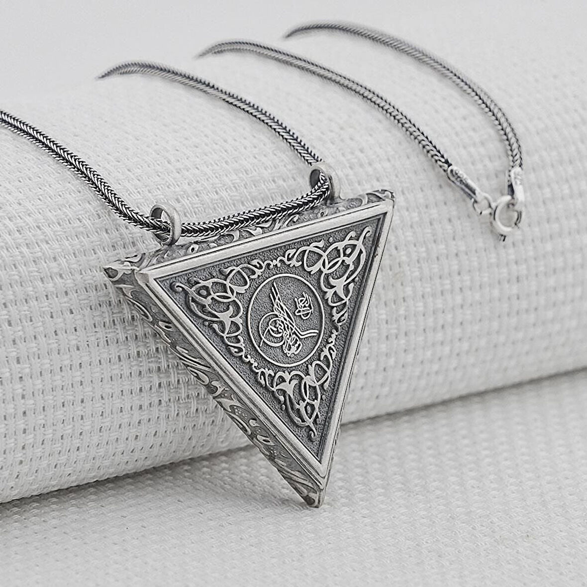 Osmanlı Tugra  Cevşeni Kebir Dualı Orta Boy Kalın Zincirli 925 Ayar Gümüş Erkek Kolye