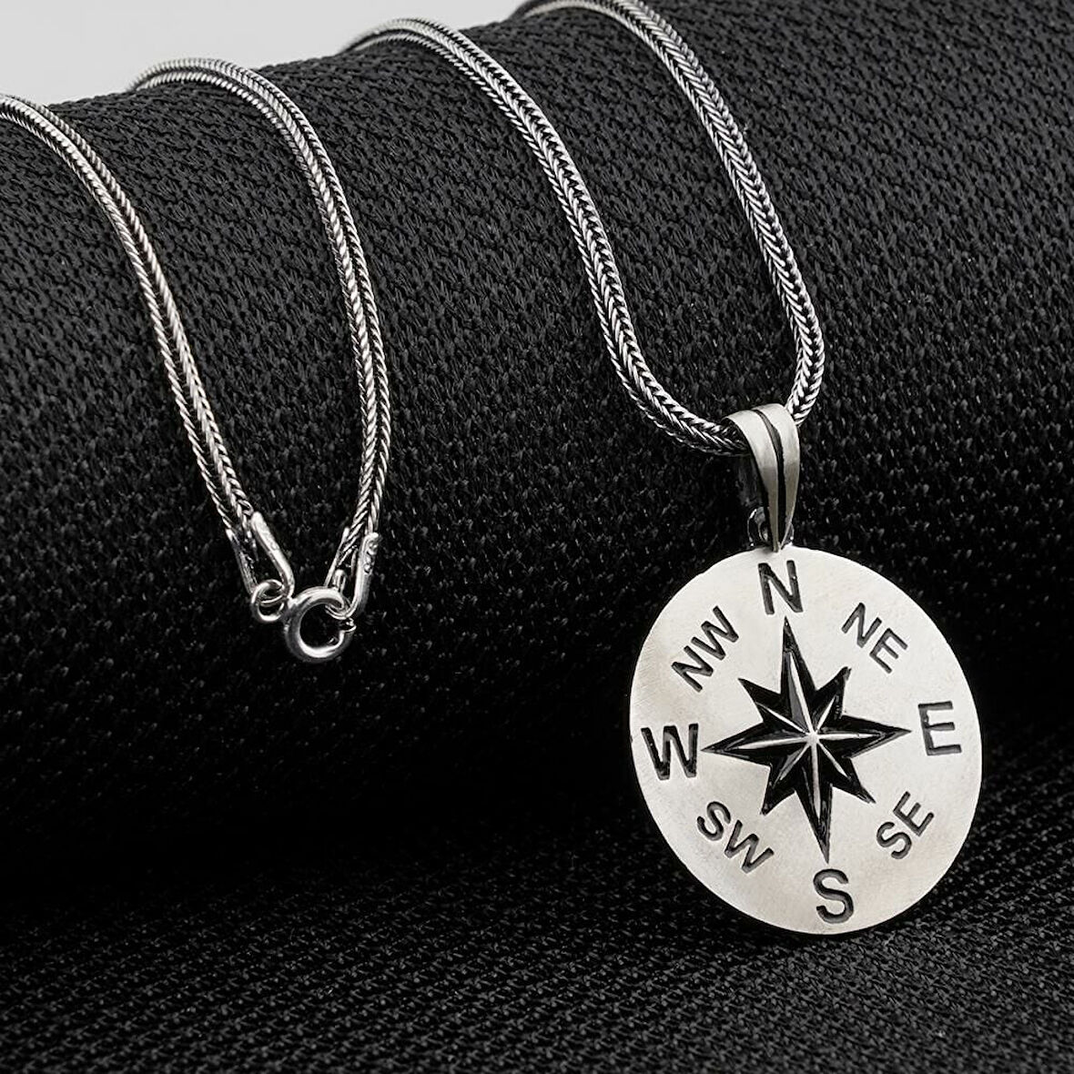 Pusula Tasarımlı 925 Ayar Gümüş Erkek Kolye