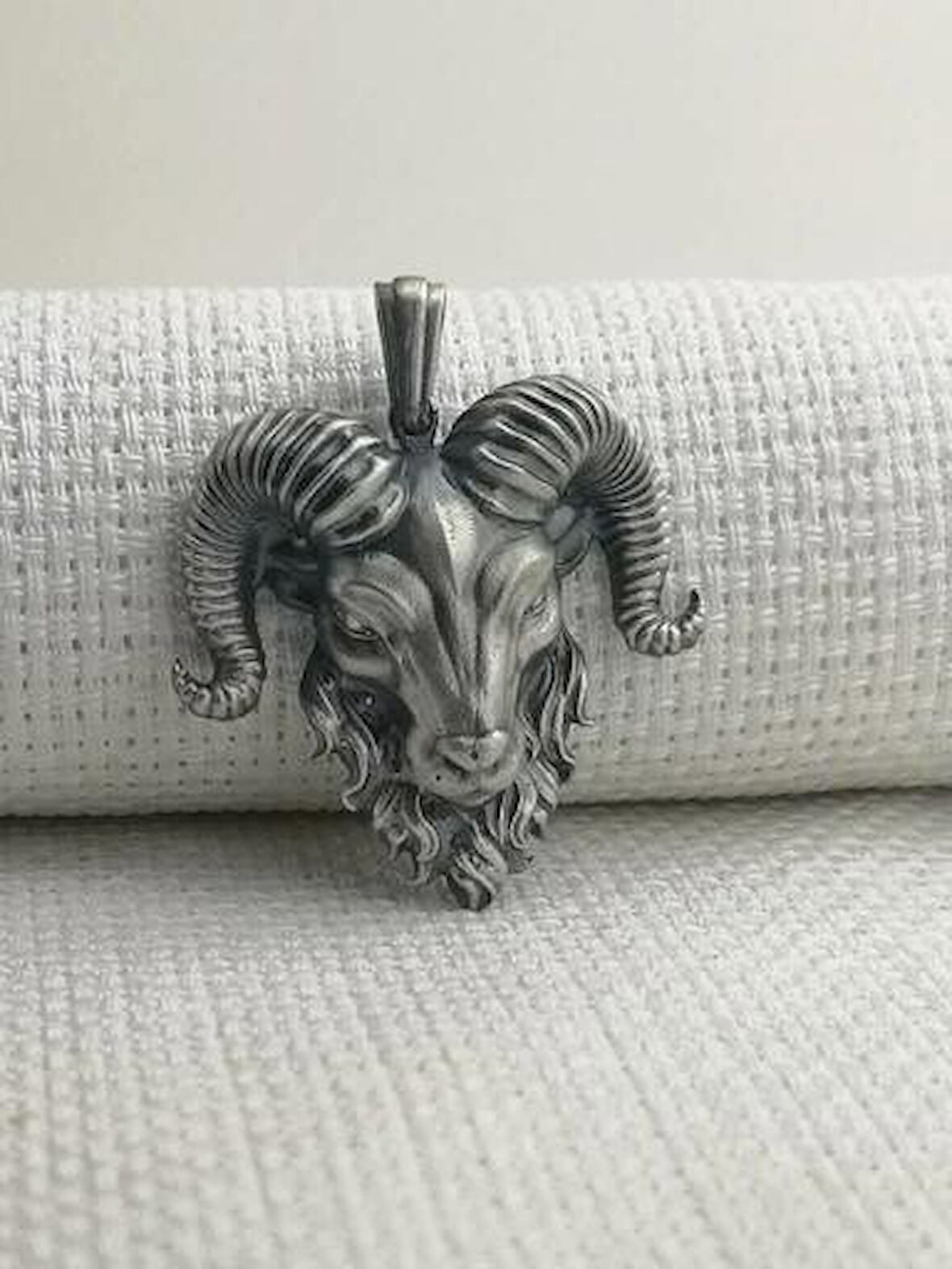 Sakallı Koç Başı Üç Boyutlu 925 Ayar Gümüş Erkek Kolye Ucu