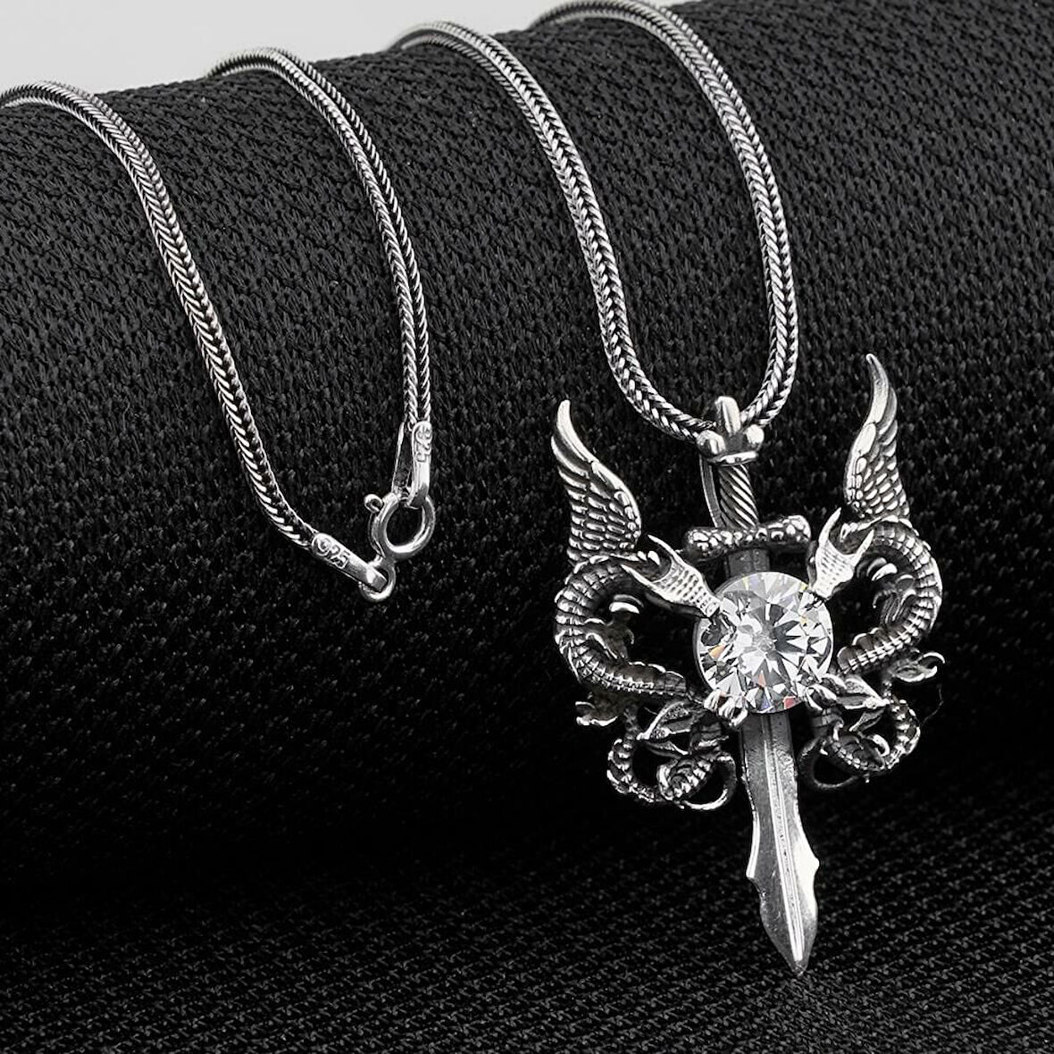 Ejderha Tasarımlı 925 Ayar Gümüş Erkek Kolye