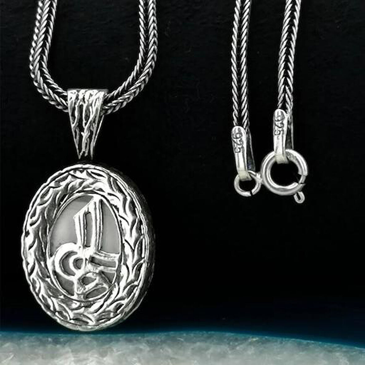 Tuğra Tasarımlı Dualı 925 Ayar Gümüş Erkek Kolye