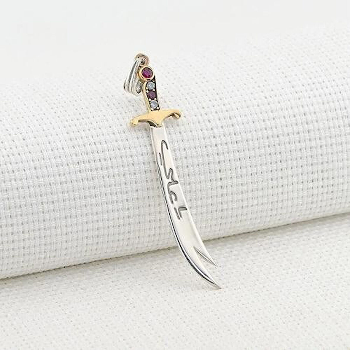 Türkçe Ve Arapça Hz Ali Yazılı Zulfikar 925 Ayar Gümüş Erkek Kolye Ucu