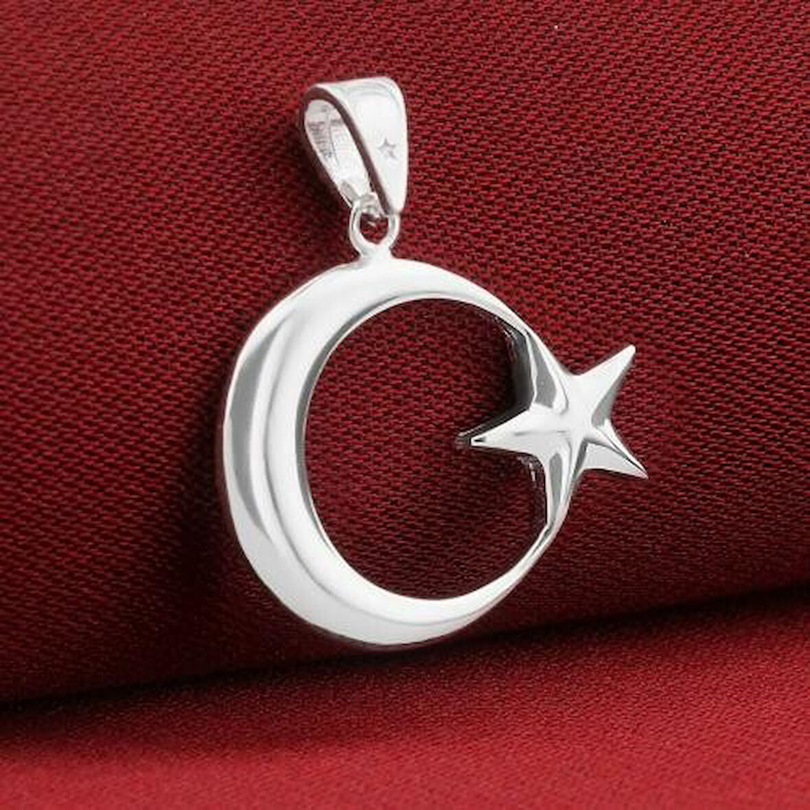 Ay Yıldız  Tasarımlı 925 Ayar Gümüş Erkek Kolye Ucu