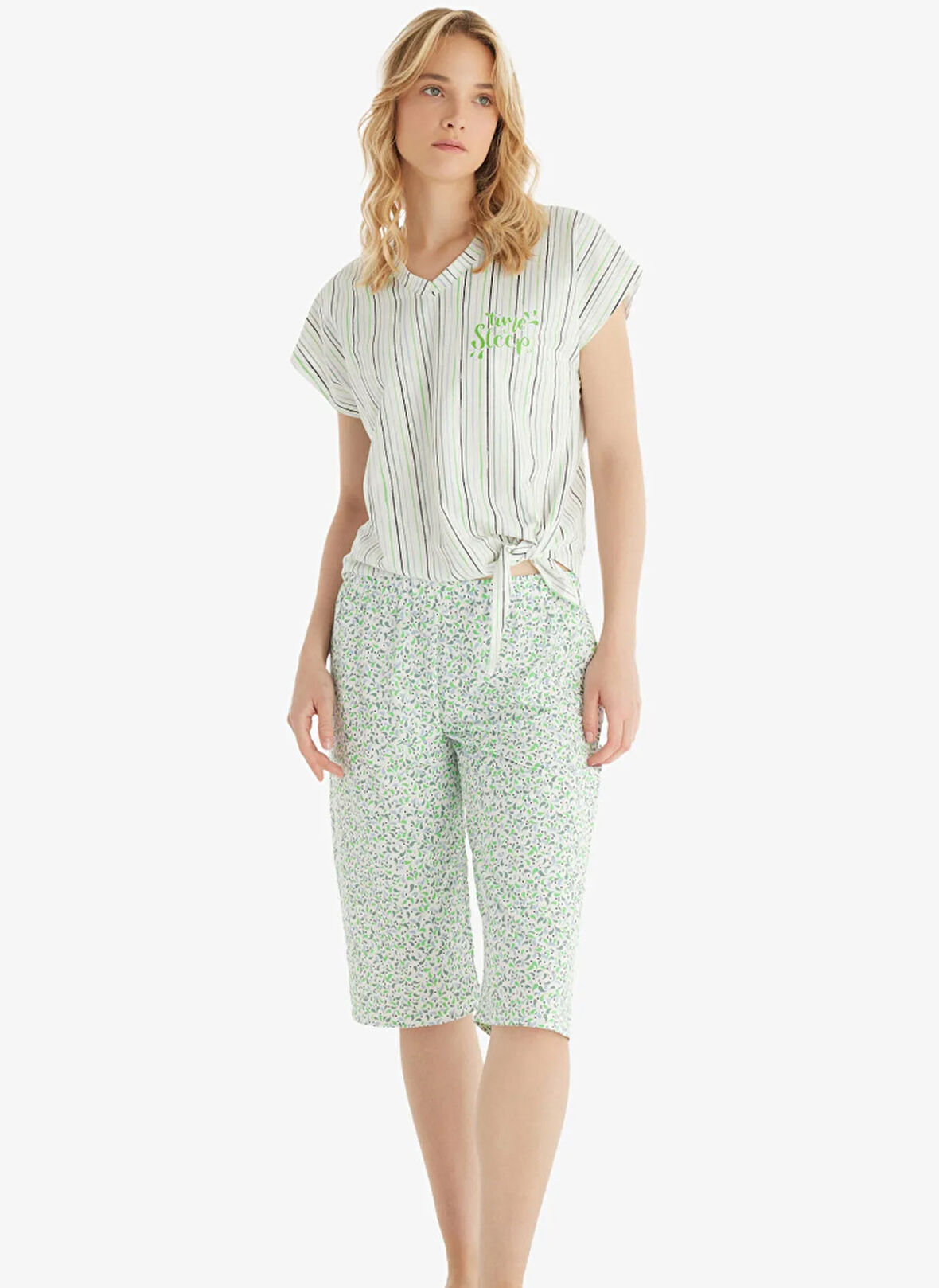 Ekru Kadın V Yaka Orta Bel Normal Kalıp Baskılı Pijama Takımı 51807