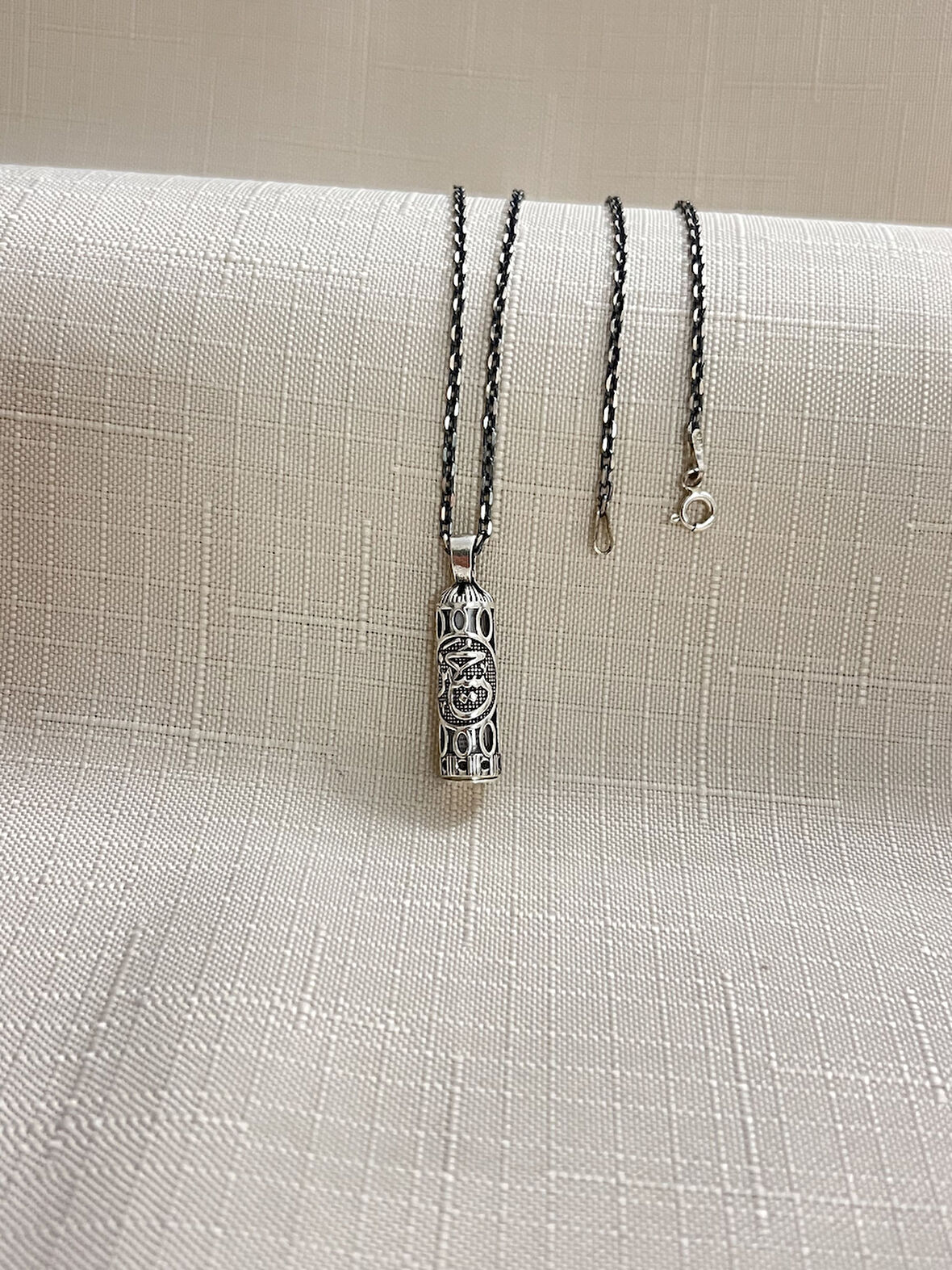 TÜP MODEL İÇİ AÇILIR 925 AYAR GÜMÜŞ CEVŞEN KOLYE