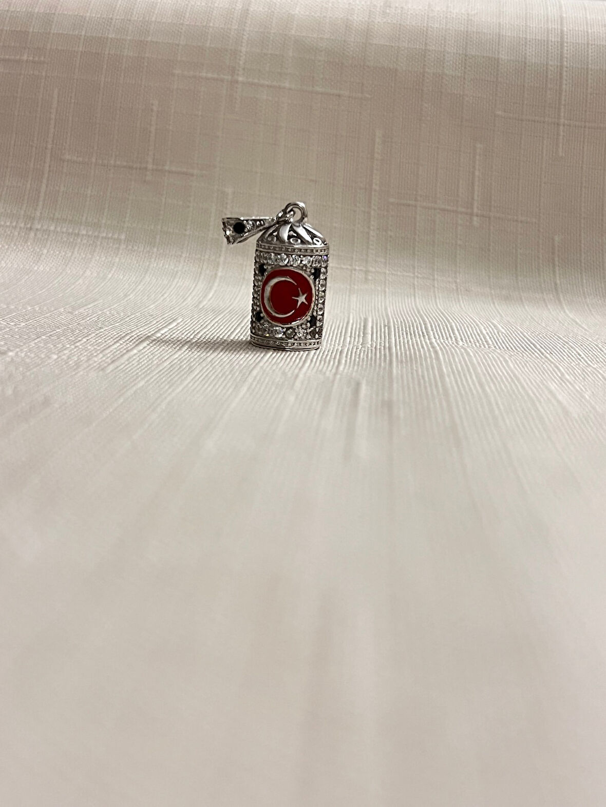 BAYRAK MODEL 925 AYAR GÜMÜŞ KOLYE UCU