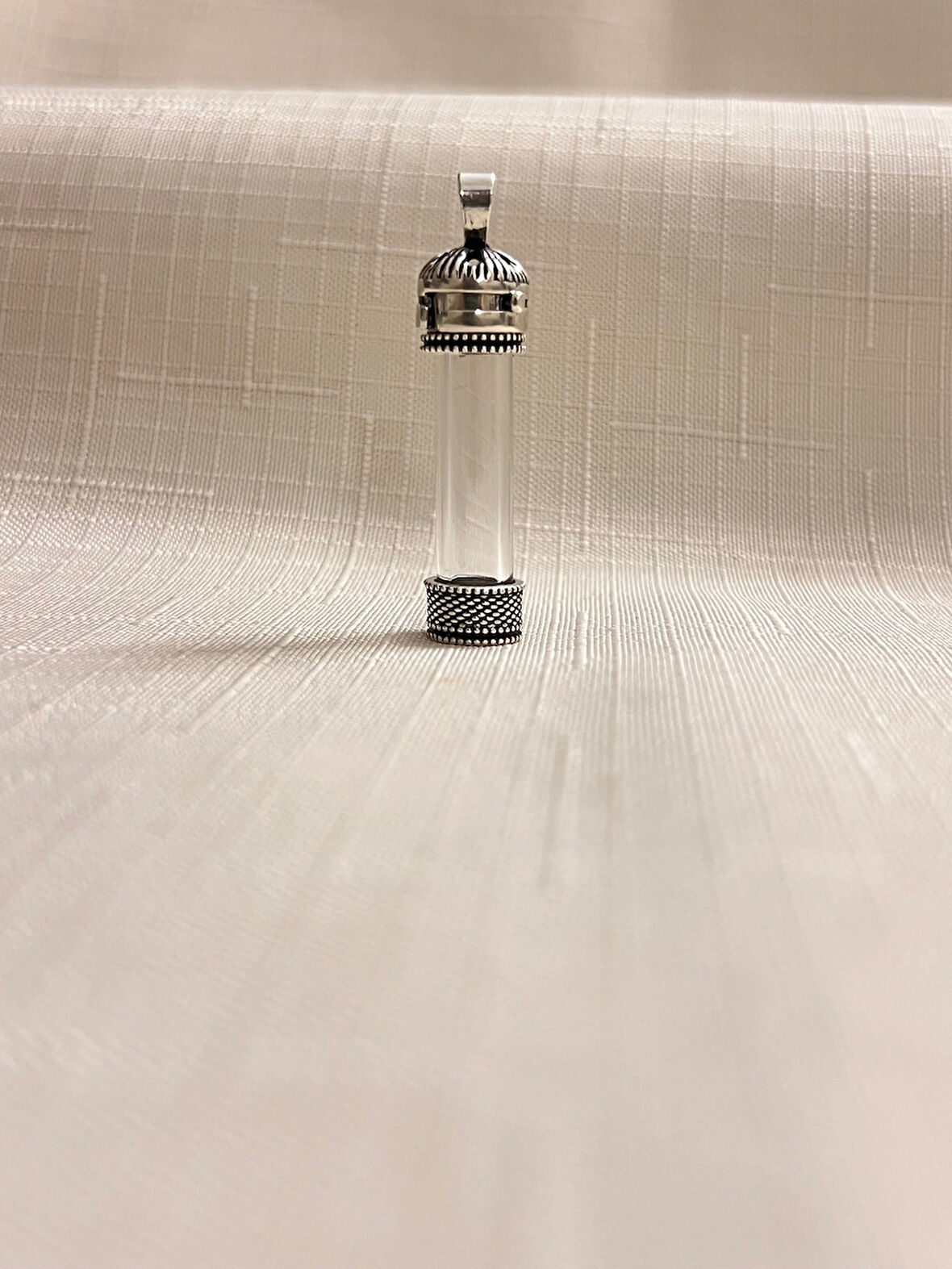 TÜP MODEL CEVŞEN KABI 925 AYAR GÜMÜŞ KOLYE UCU