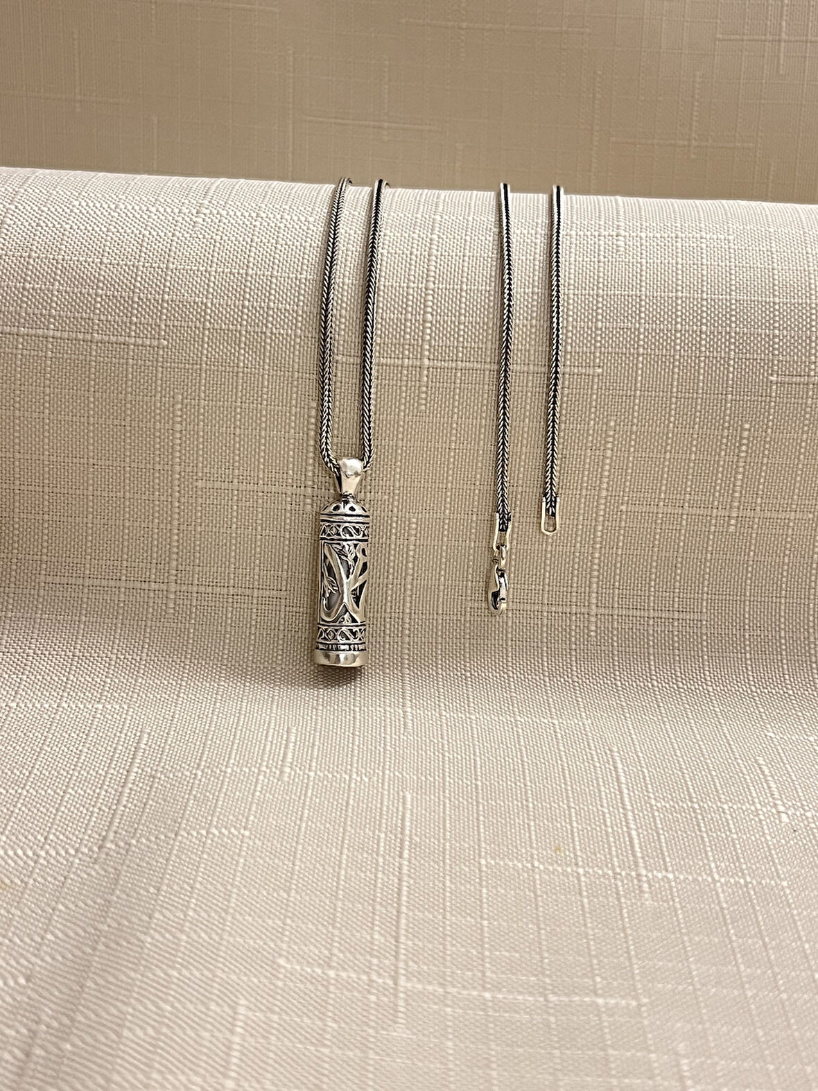 MUHAMMED YAZILI TÜP MODEL 925 AYAR CEVŞEN KILIFI KOLYE