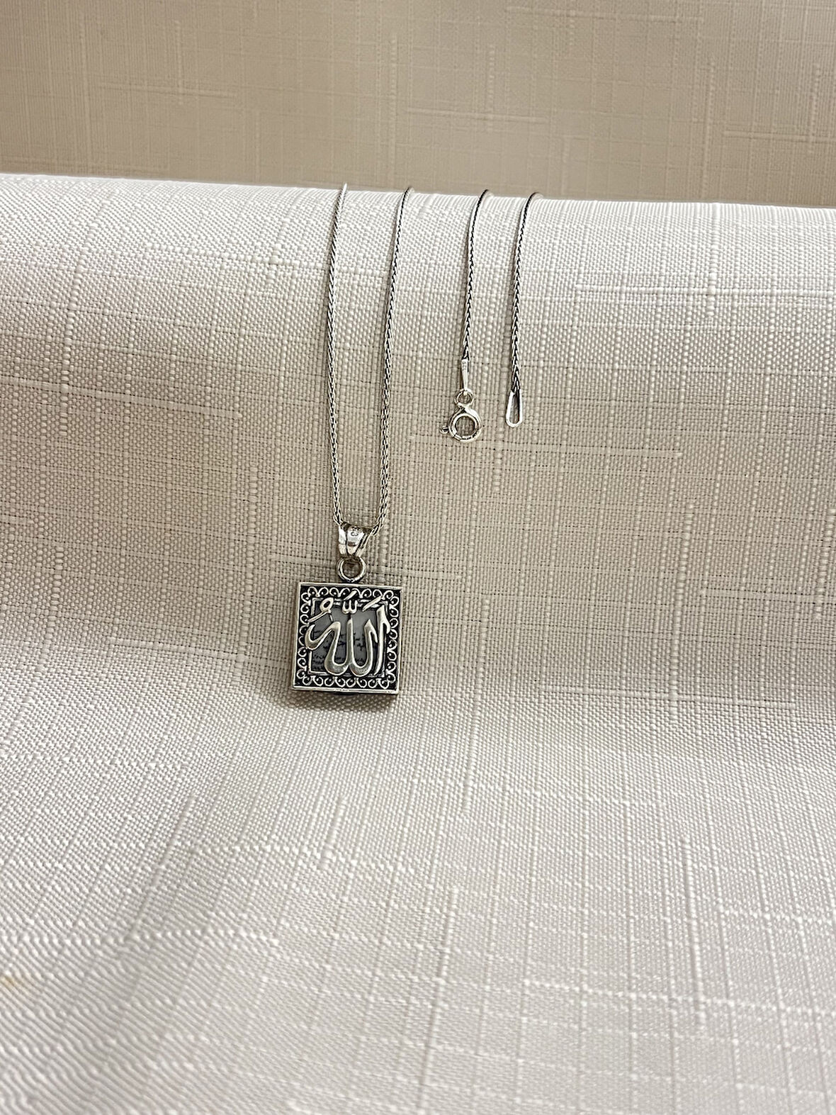 ALLAH CEVŞEN 925 AYAR GÜMÜŞ KOLYE