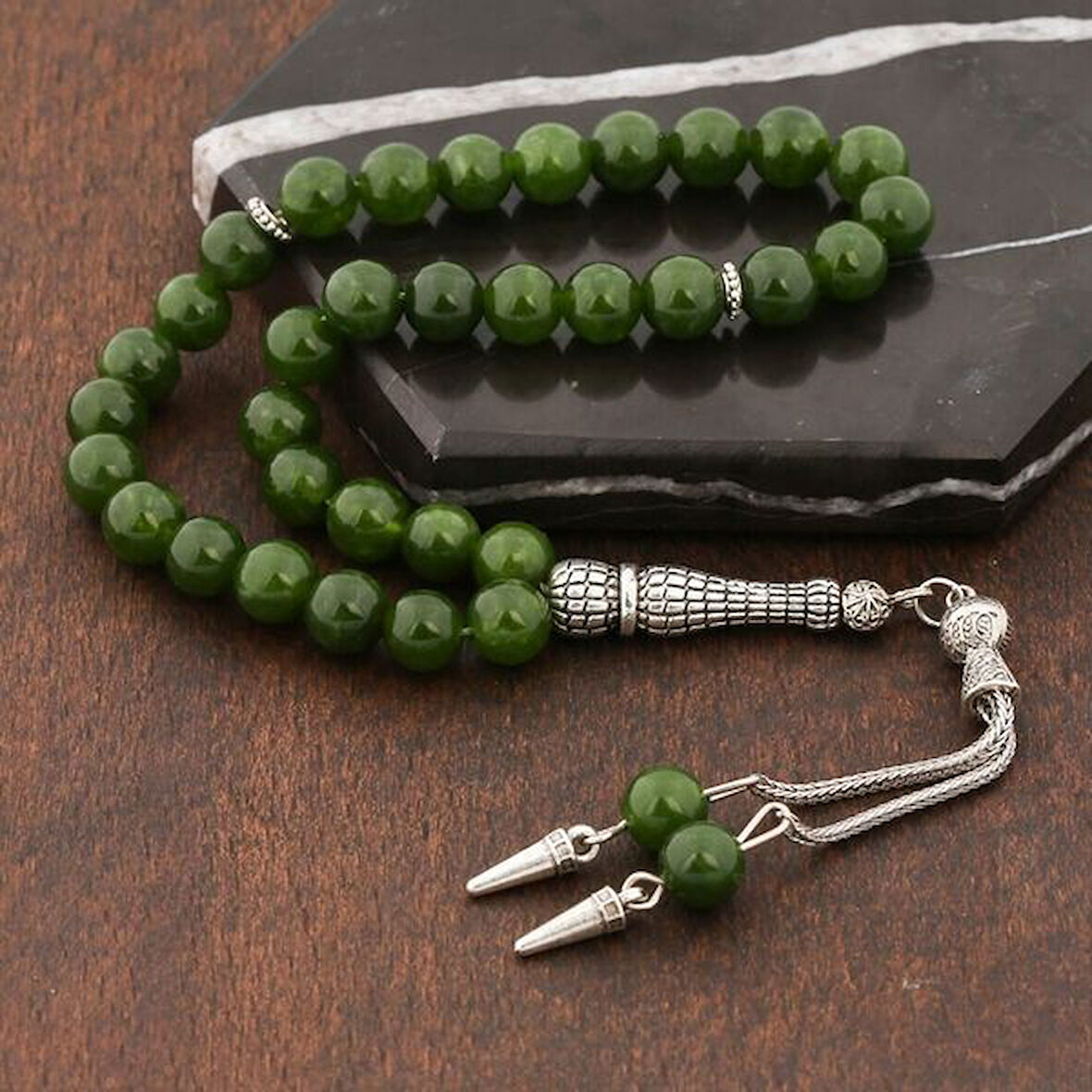 Doğal Taşlı Yeşil Yeşim Taşlı Gümüş Tesbih