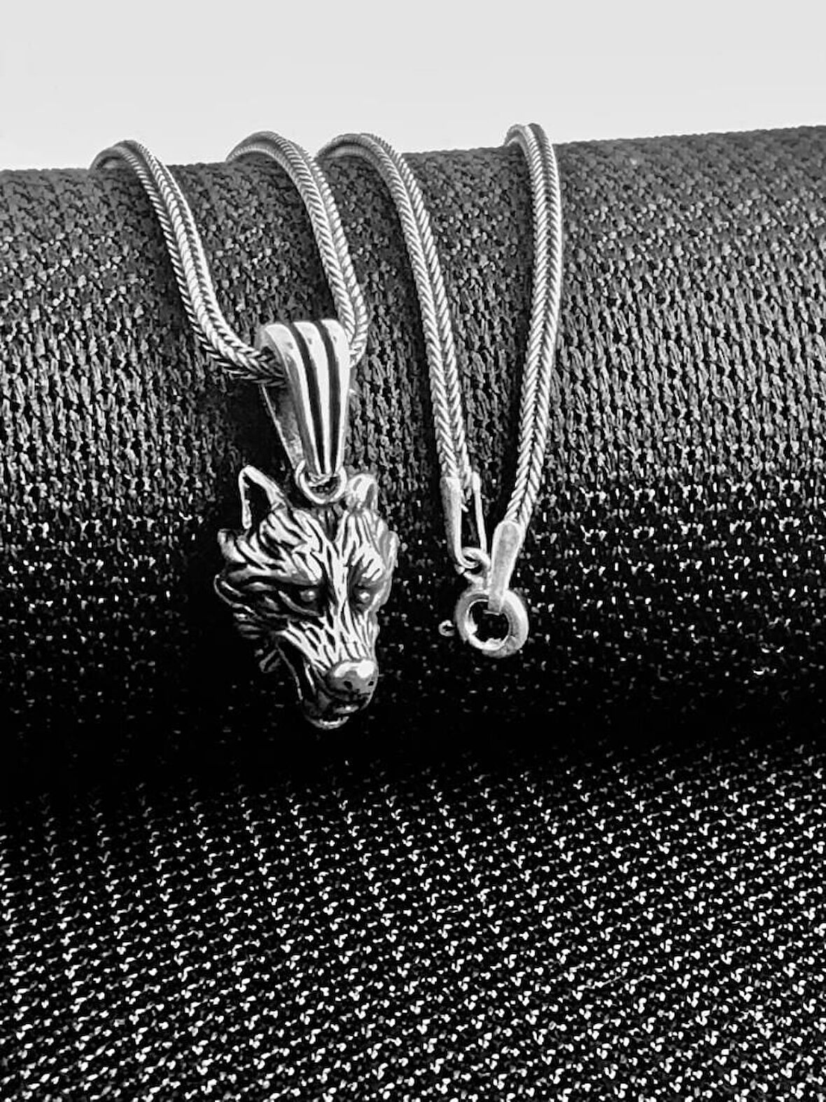 Kızgın Kurt Tasarımlı 925 Ayar Gümüş Erkek Kolye