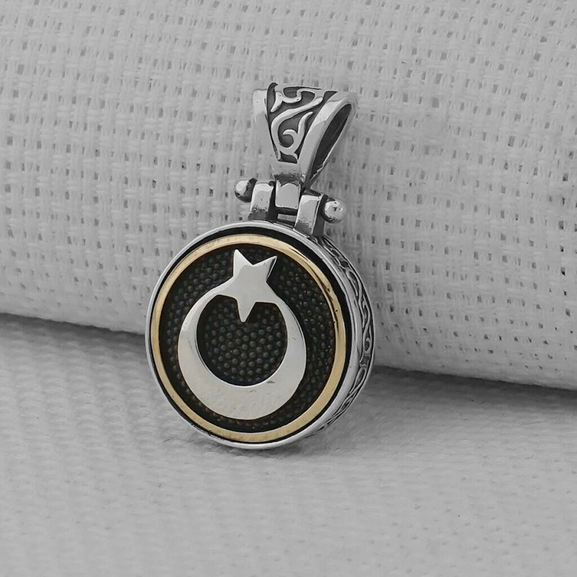 Ay Yıldız Ortası Dönen Tasarımlı 925 Ayar Gümüş Erkek Kolye Ucu