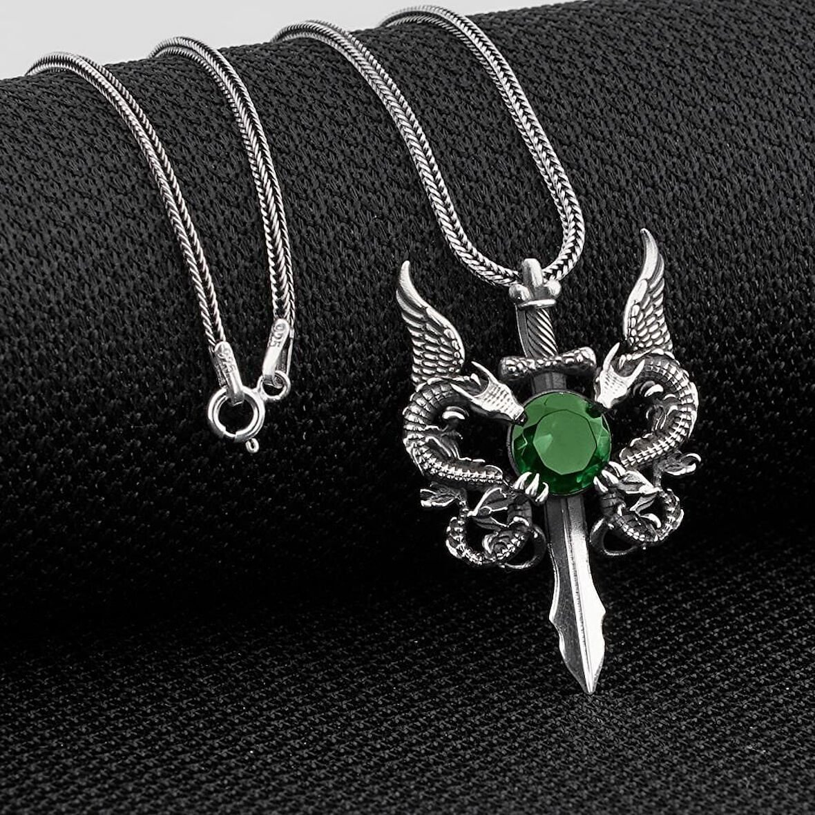 Ejderha Tasarımlı Zirkon Taşlı 925 Ayar Gümüş Erkek Kolye