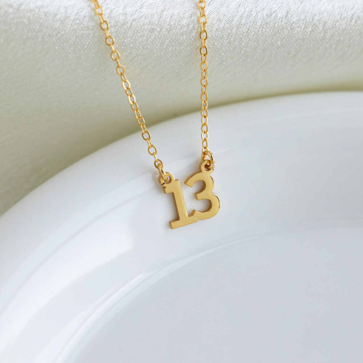 13 Sayısı 14 Ayar Altın Kolye