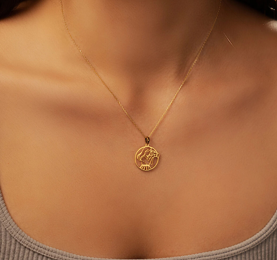 Fotoğrafçı Kız 14 Ayar Altın Kolye