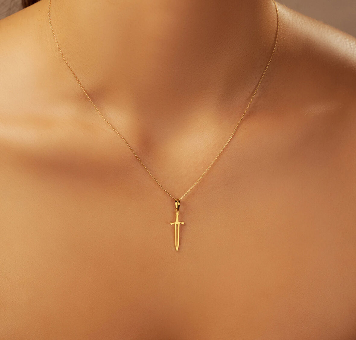 Kılıç 14 Ayar Altın Kolye