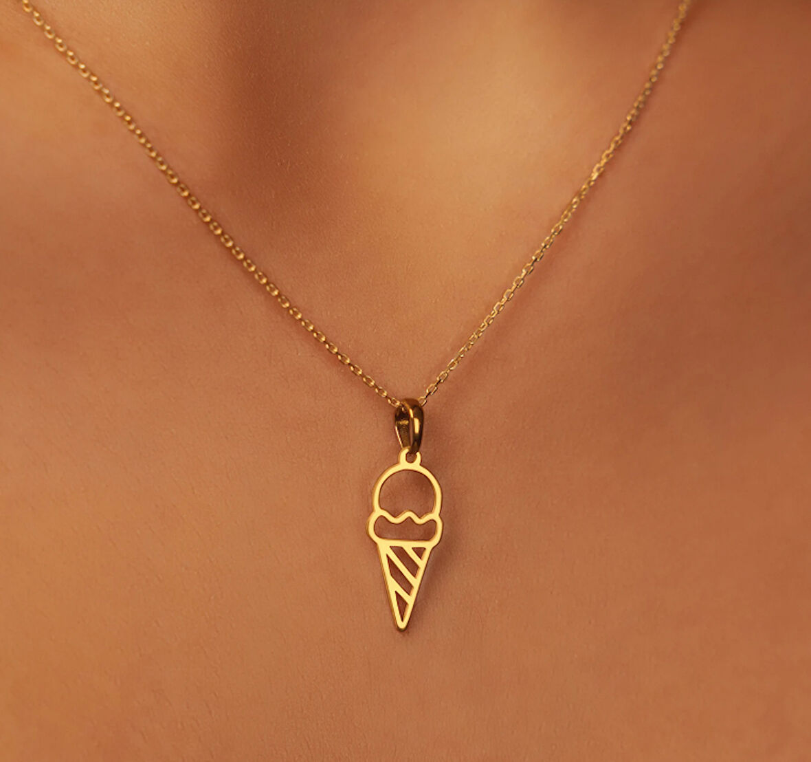 Dondurma 14 Ayar Altın Kolye