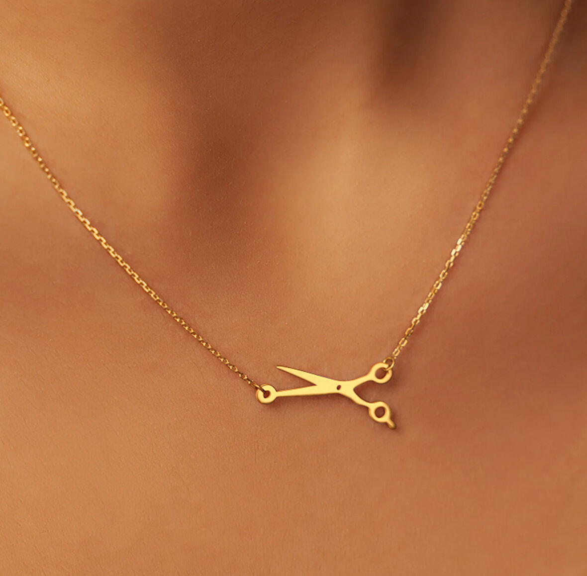 Makas 14 Ayar Altın Kolye