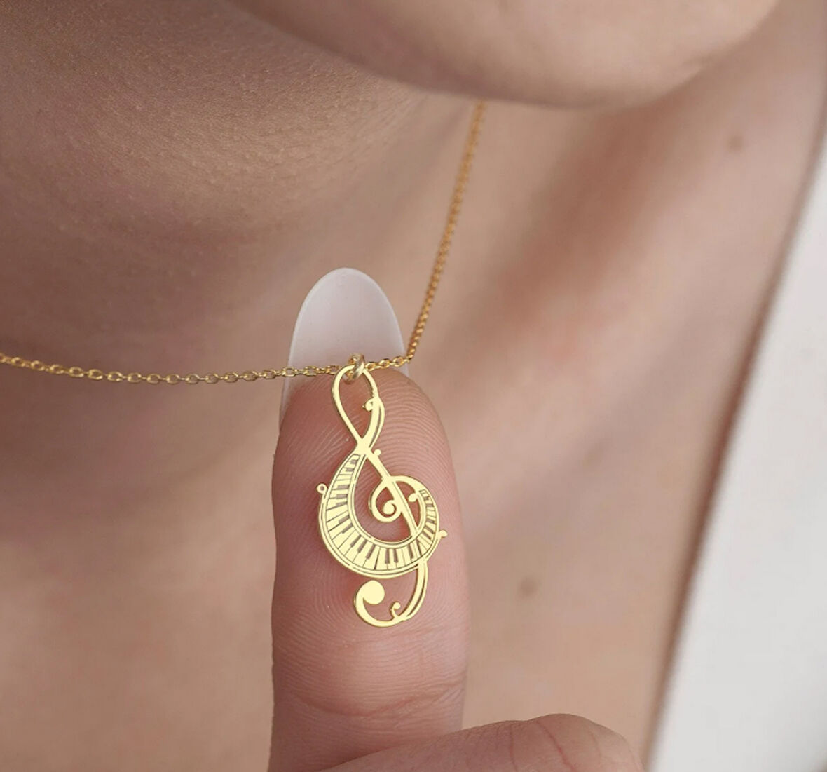 Nota 14 Ayar Altın Kolye