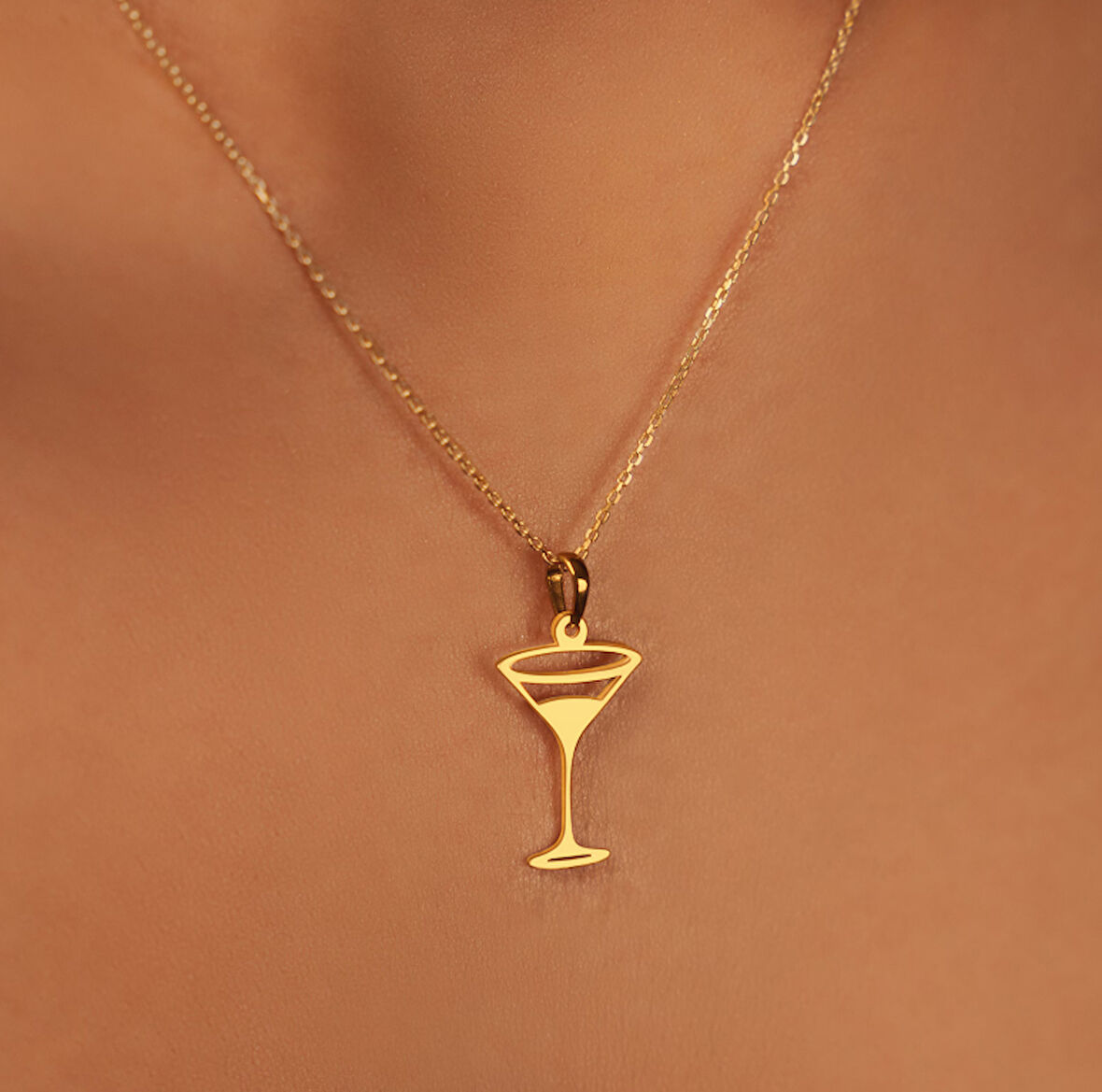 Şarap Kadehi 14 Ayar Altın Kolye