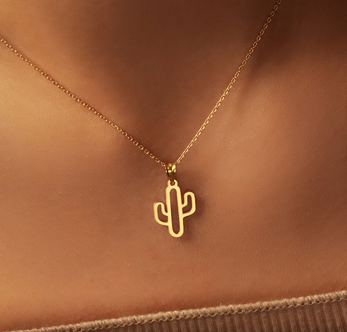 Kaktüs 14 Ayar Altın Kolye