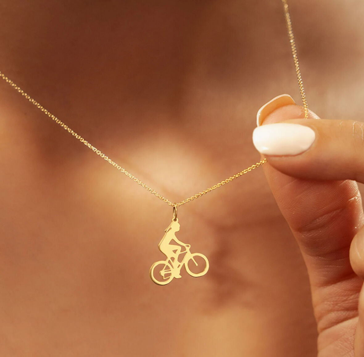 Bisiklet Süren Kız 14 Ayar Altın Kolye