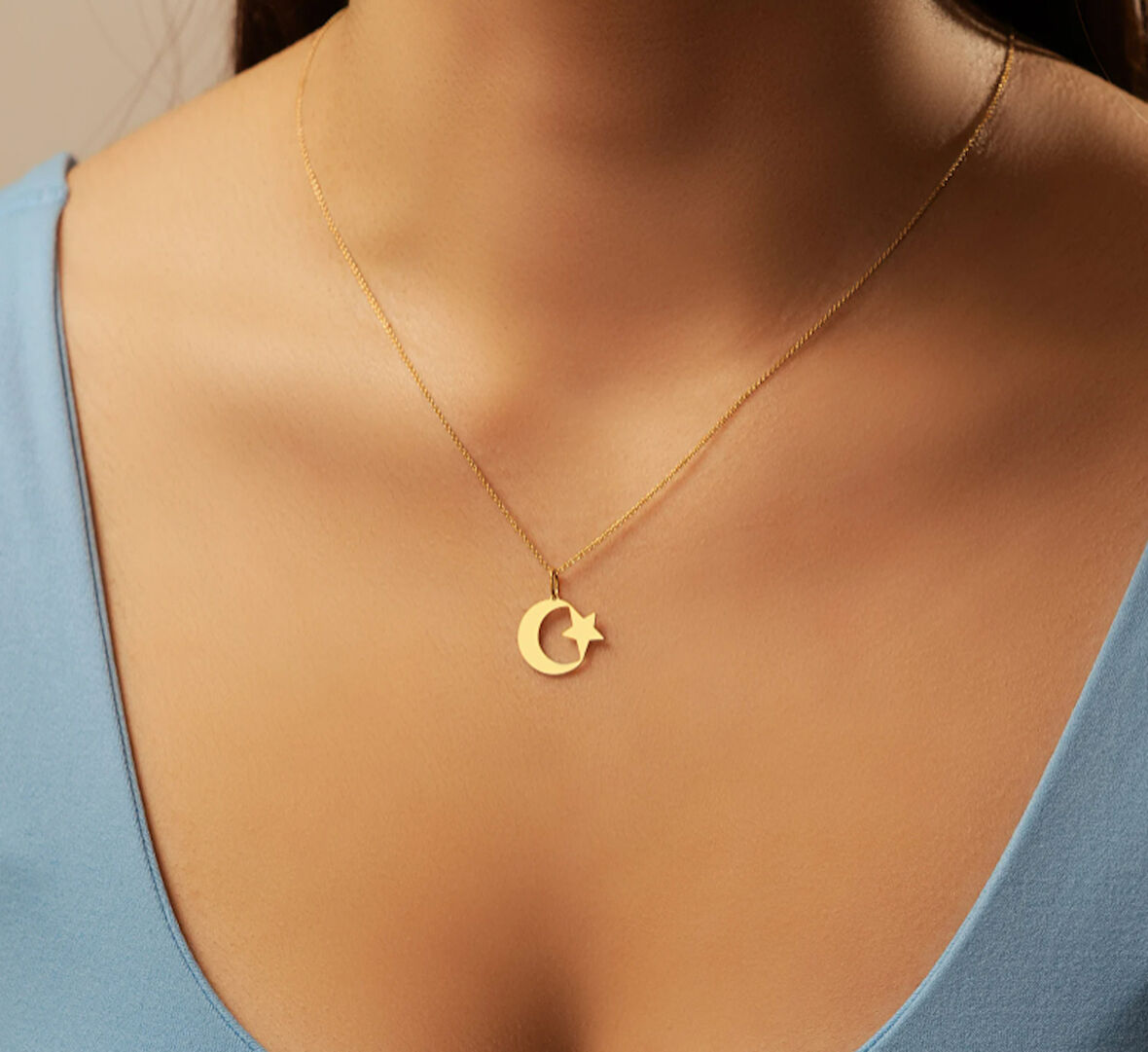 Hilal 14 Ayar Altın Kolye