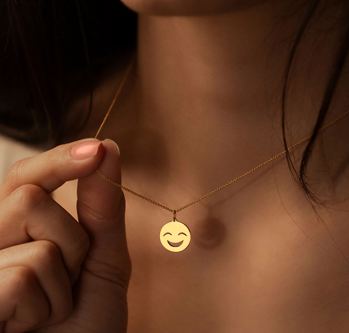 Gülen Surat Emojisi 14 Ayar Altın Kolye