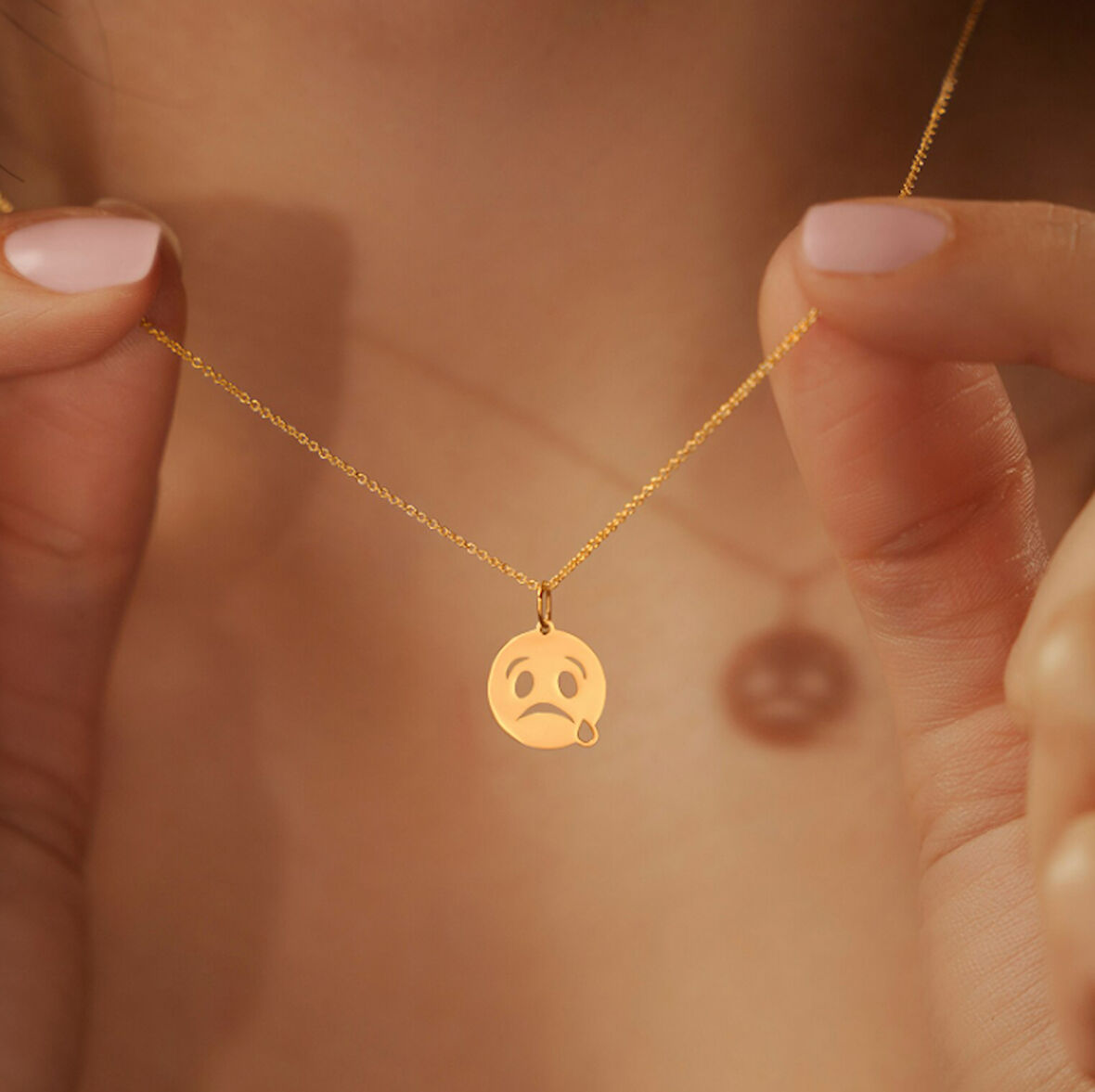 Emoji 14 Ayar Altın Kolye