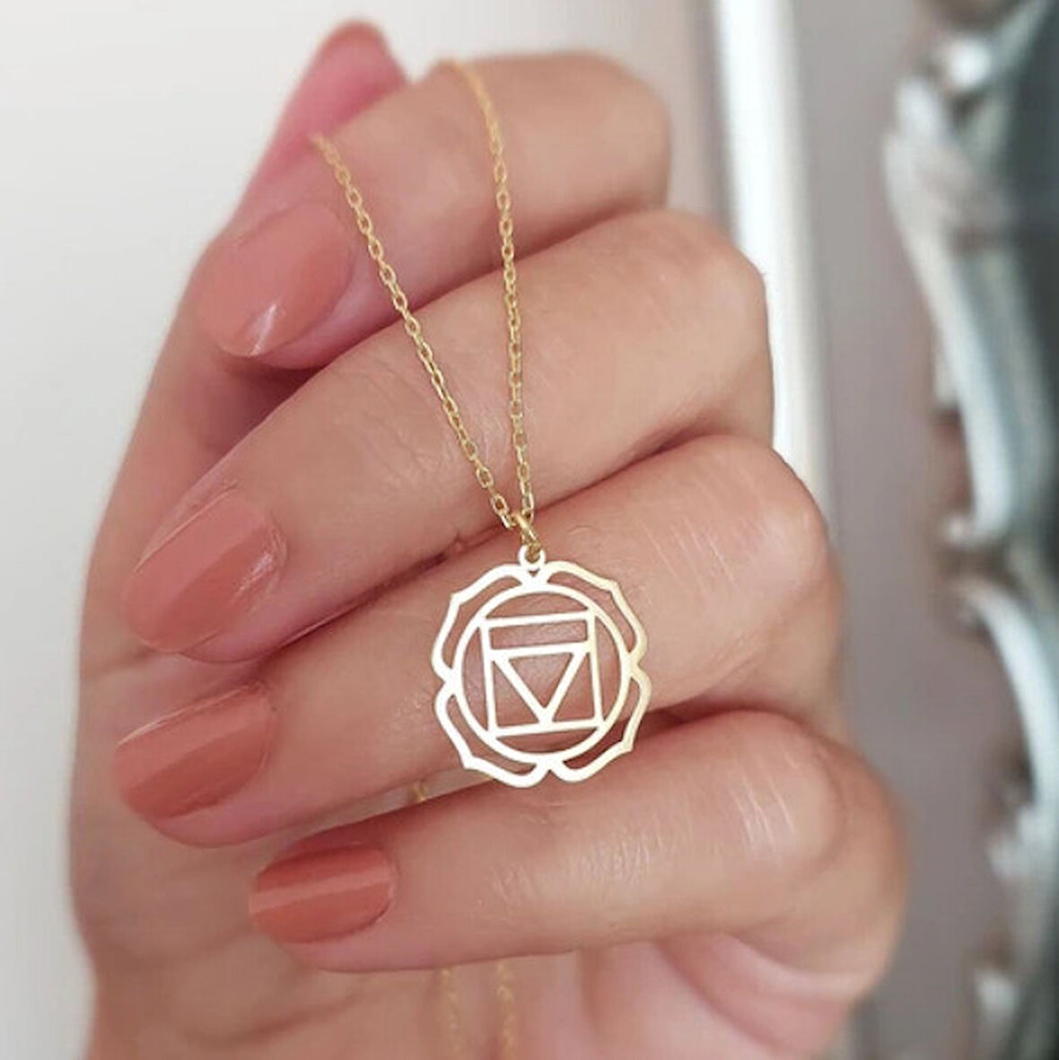 Kök Çakra 14 Ayar Altın Kolye