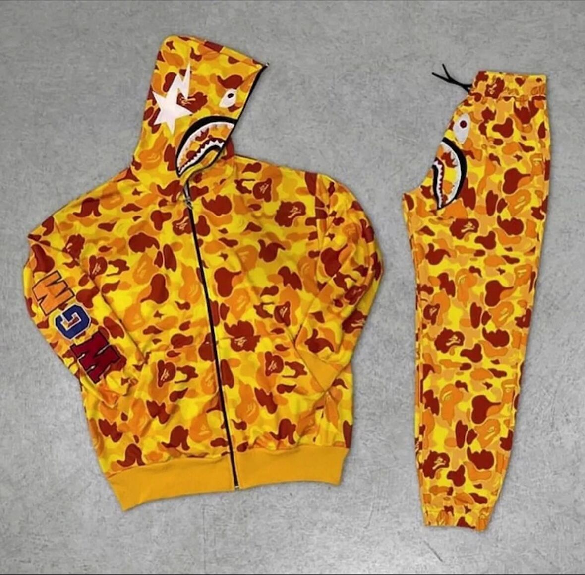 Erkek Nakış İşlemeli Bape Eşofman Takım - Sarı