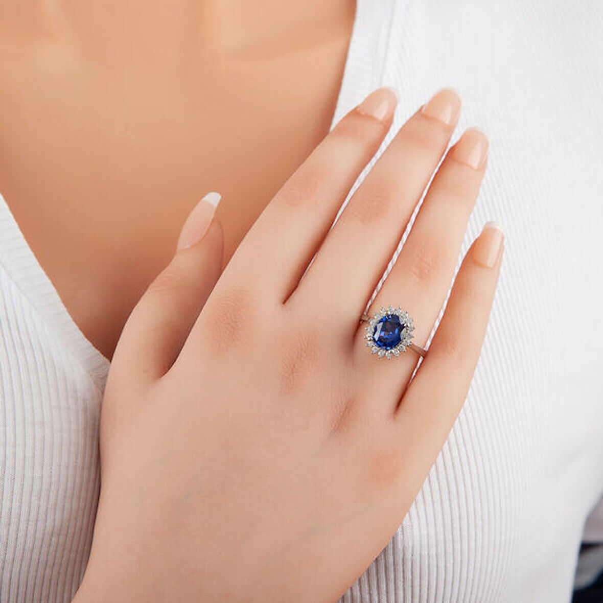 Mavi Taşlı Baget Oval 925 Ayar Gümüş Kadın Yüzük