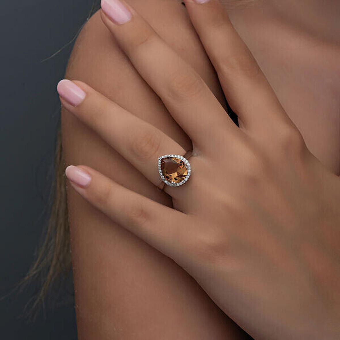 Zultanit Taşlı Zirkon  925 Ayar Gümüş Kadın Yüzük