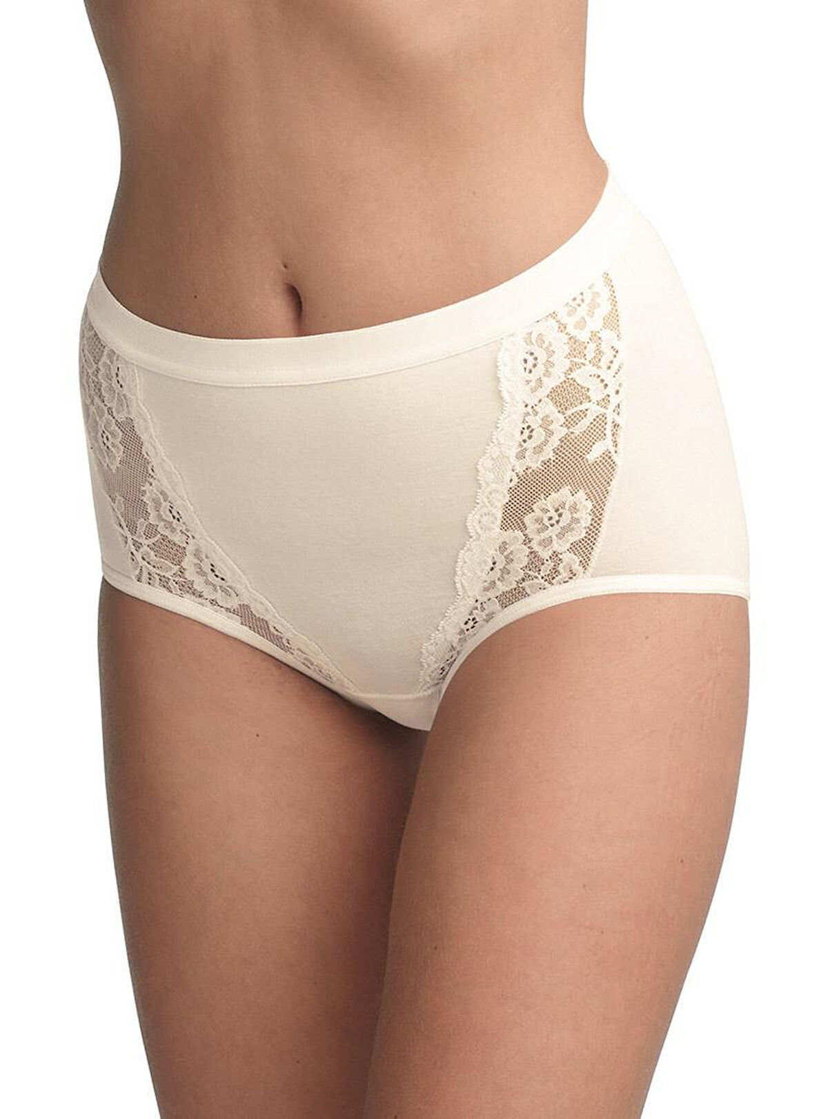 Blackspade Kadın Krem Dantelli Slip Külot 1316