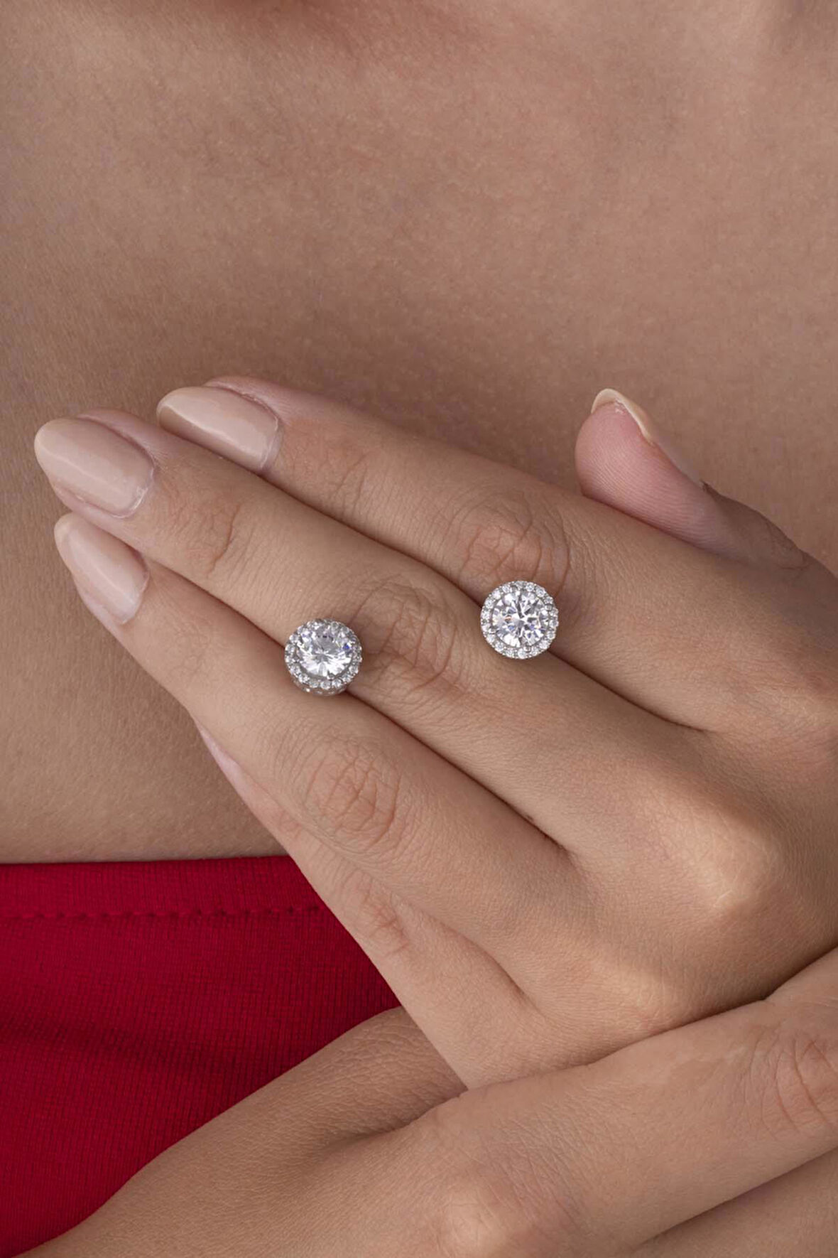 Gümüş Pazarım Yuvarlak Kesim Tektaş Kadın Gümüş Küpe