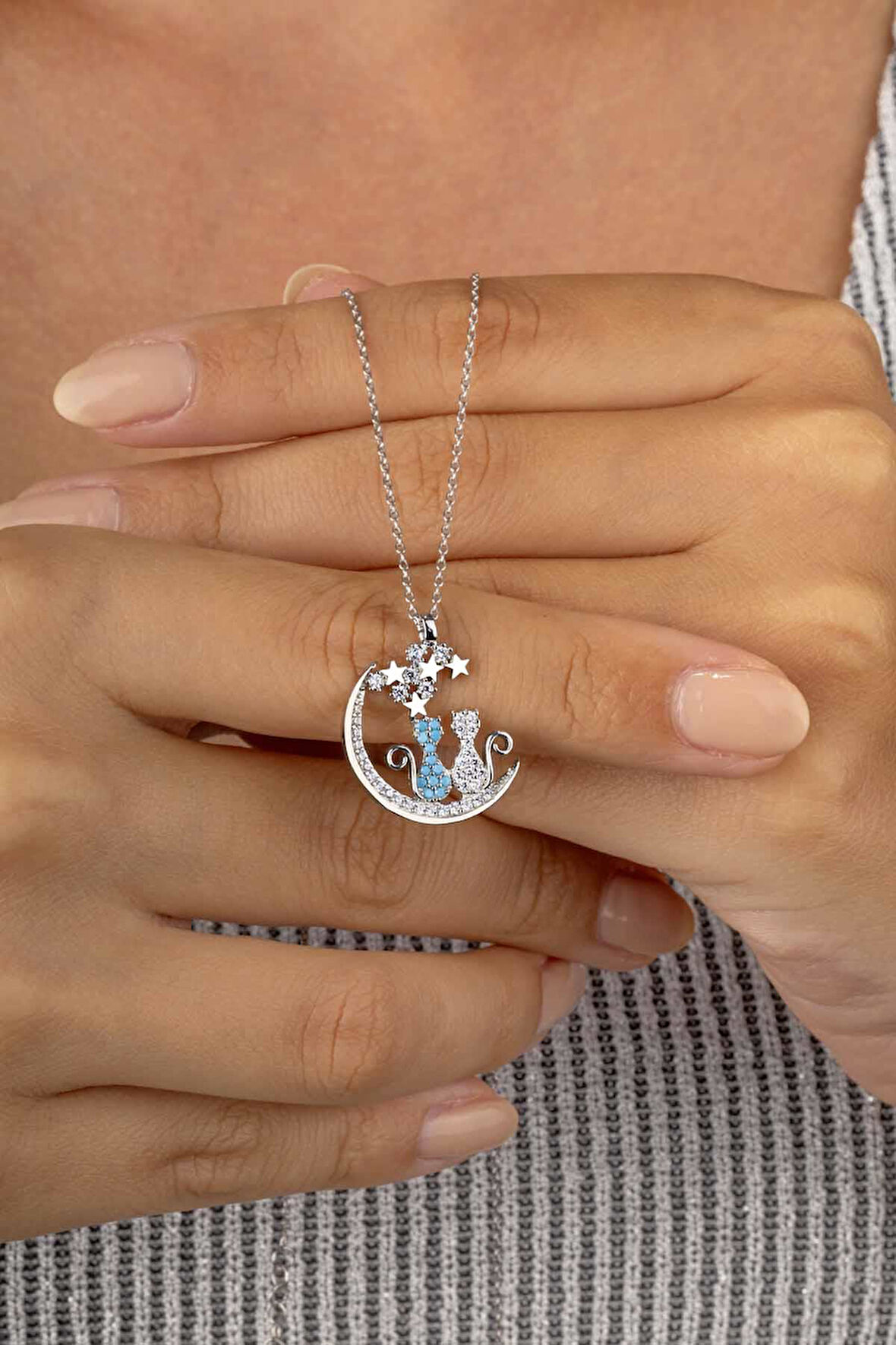 Gümüş Pazarım Firuze Taşlı Yıldızları İzleyen Çift Kedi Kadın Gümüş Kolye 