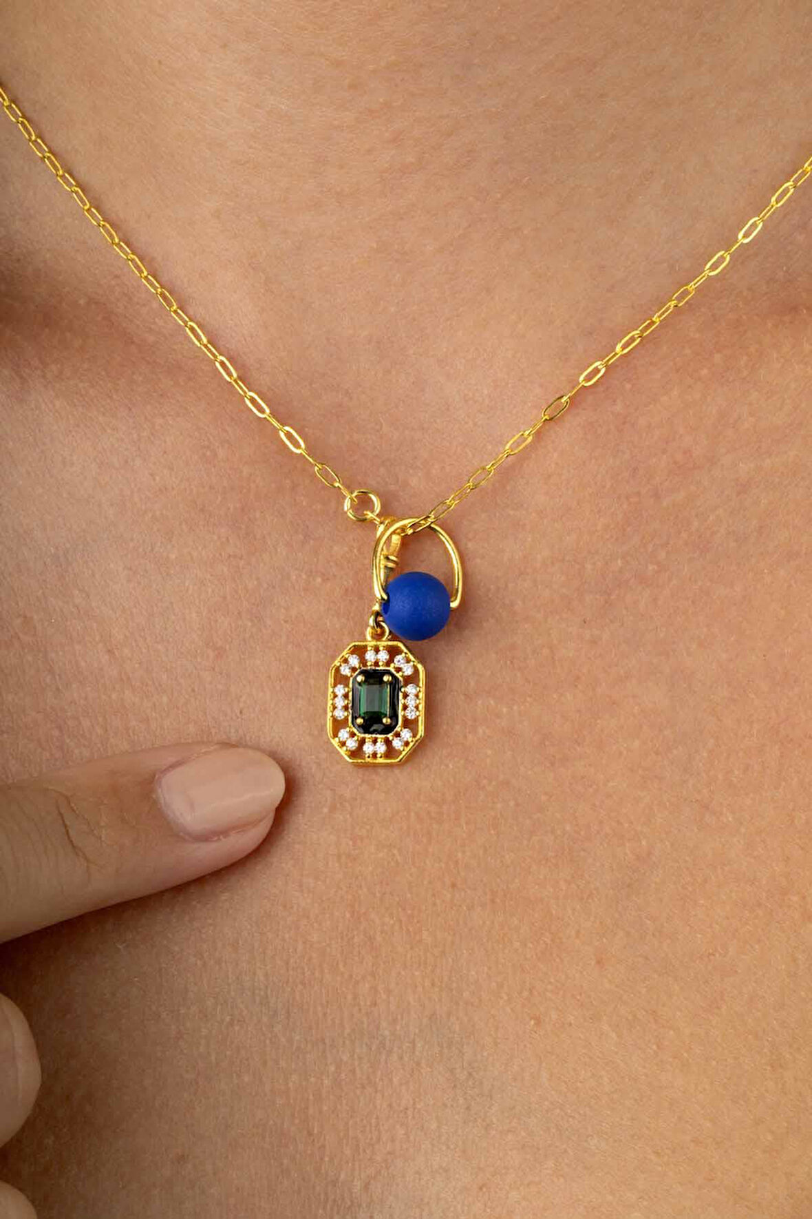 Gümüş Pazarım Emerald Kesim Zümrüt 925 Ayar Gümüş Altın Kaplama Kadın Kolye