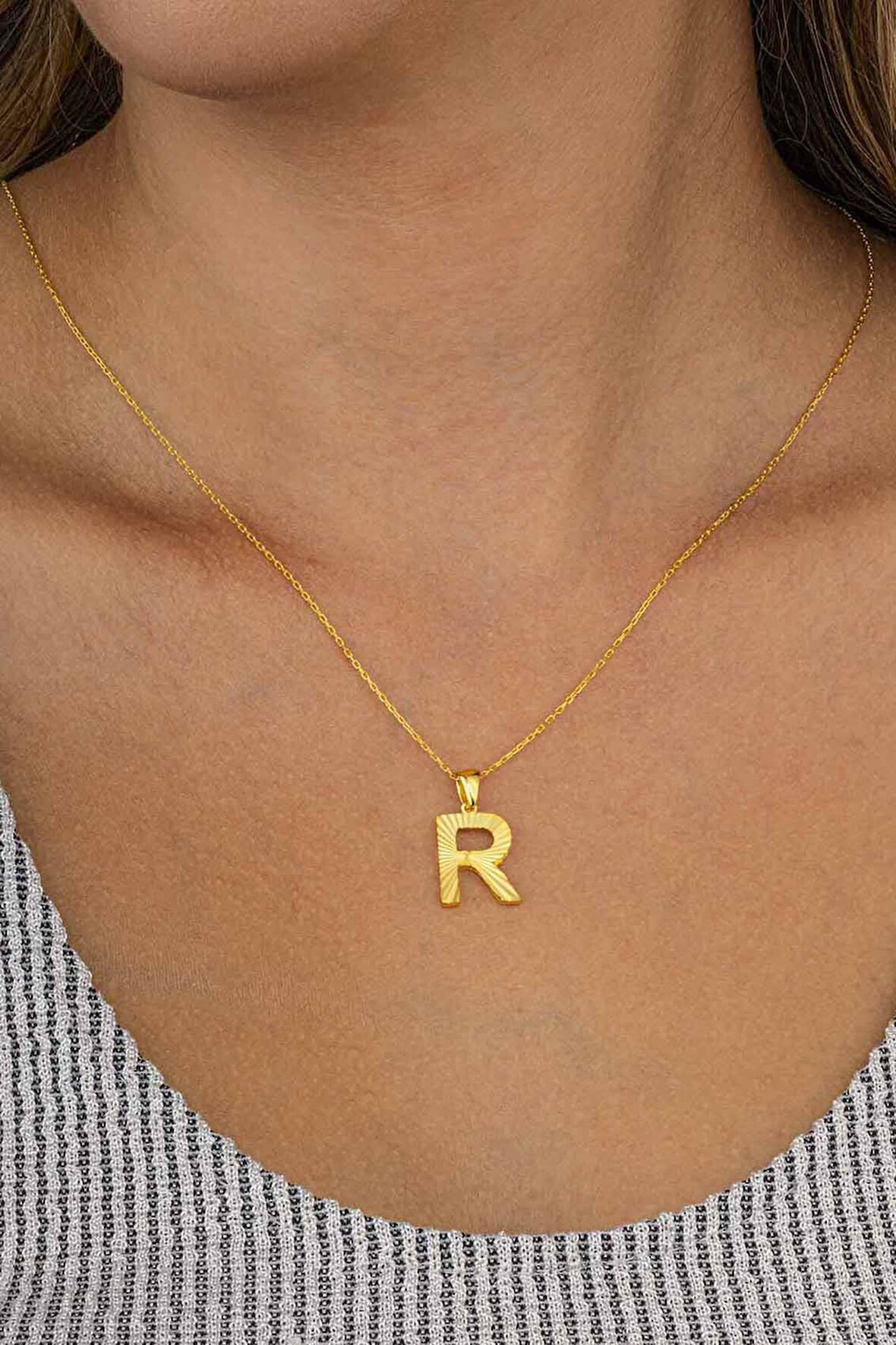 Gümüş Pazarım Altın Kaplama R Harfli Kadın 925 Ayar Gümüş Kolye