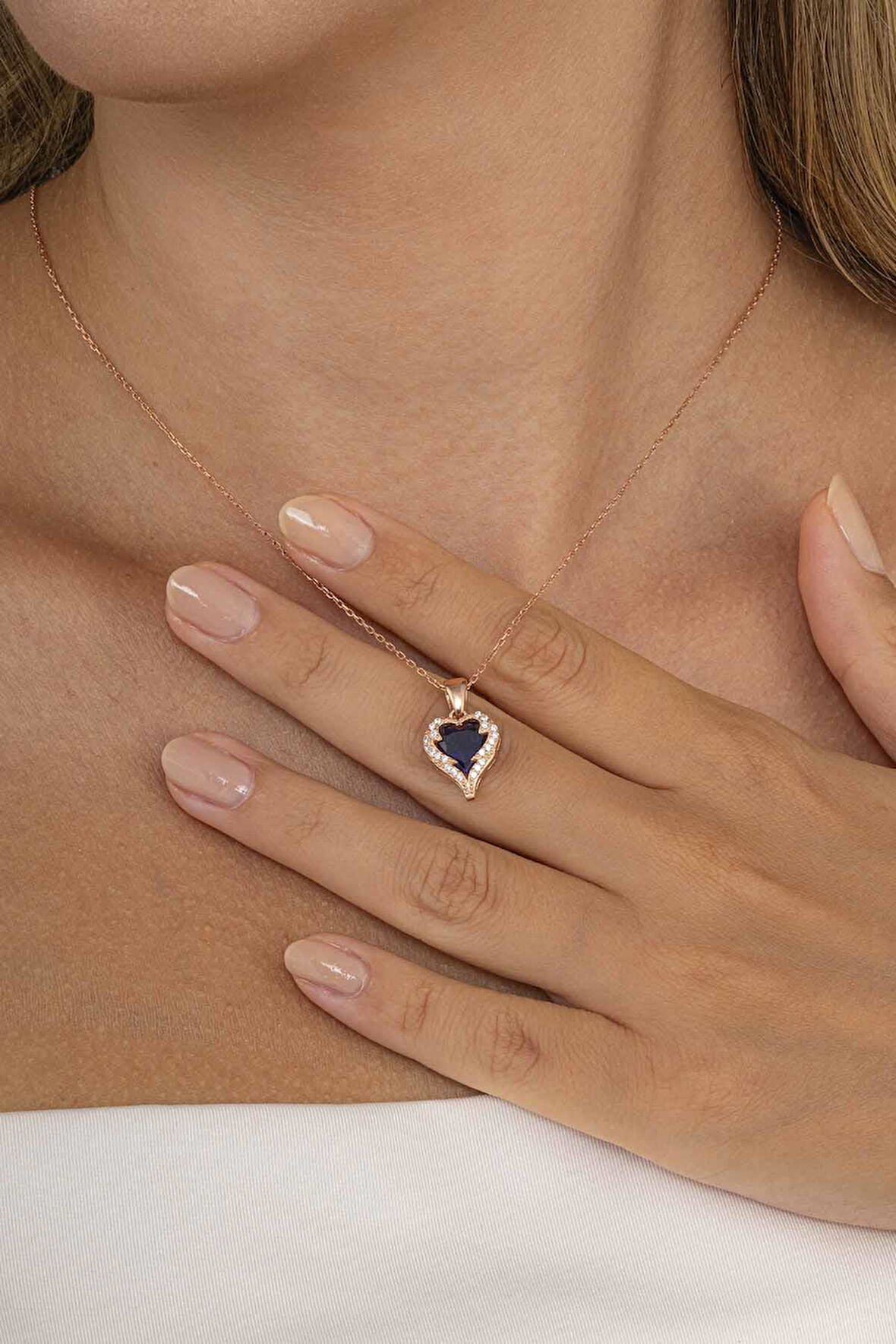 Gümüş Pazarım Özel Tasarım Safir Taşlı 925 Ayar Gümüş Kalp Kolye