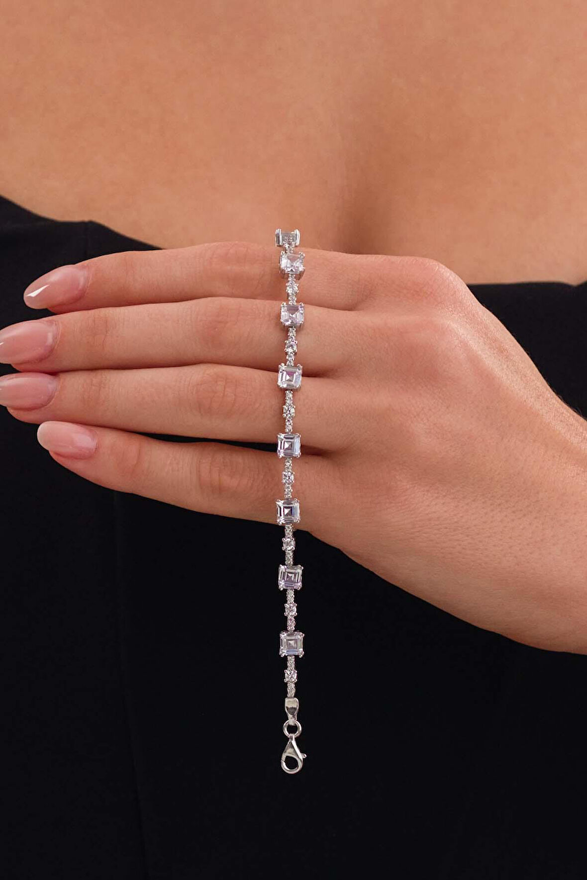 Gümüş Pazarım Beyaz Taşlı Sıralı Su Yolu Gümüş Bileklik