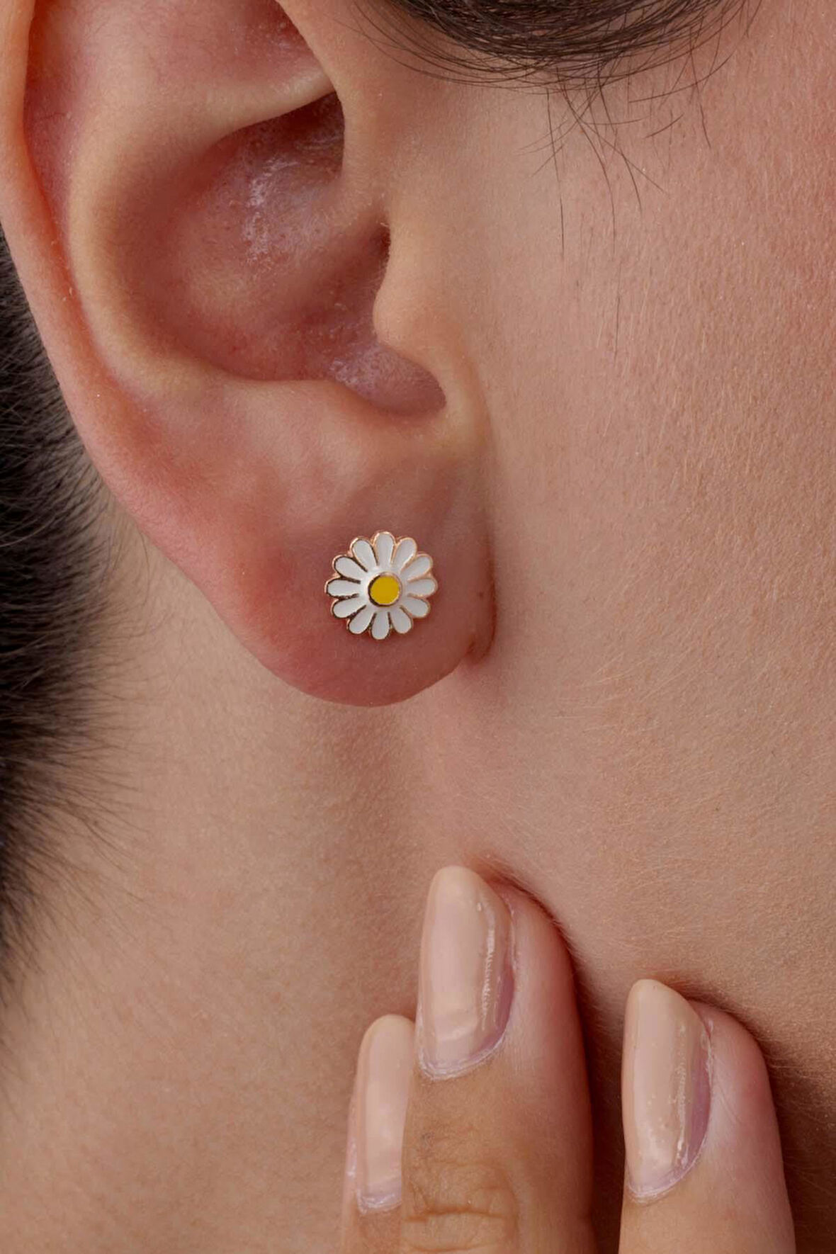 Gümüş Pazarım Mineli Papatya Motifli Gümüş Küpe