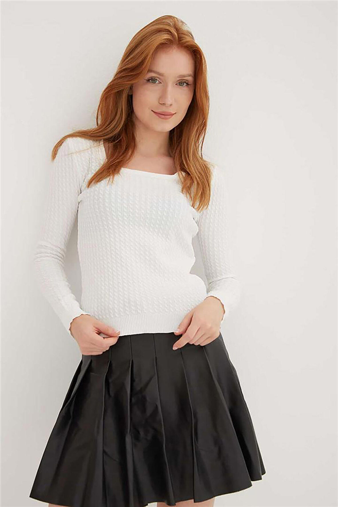 Kadın Kare Yaka Saç Örgülü Kazak 23K0405K1 Ekru