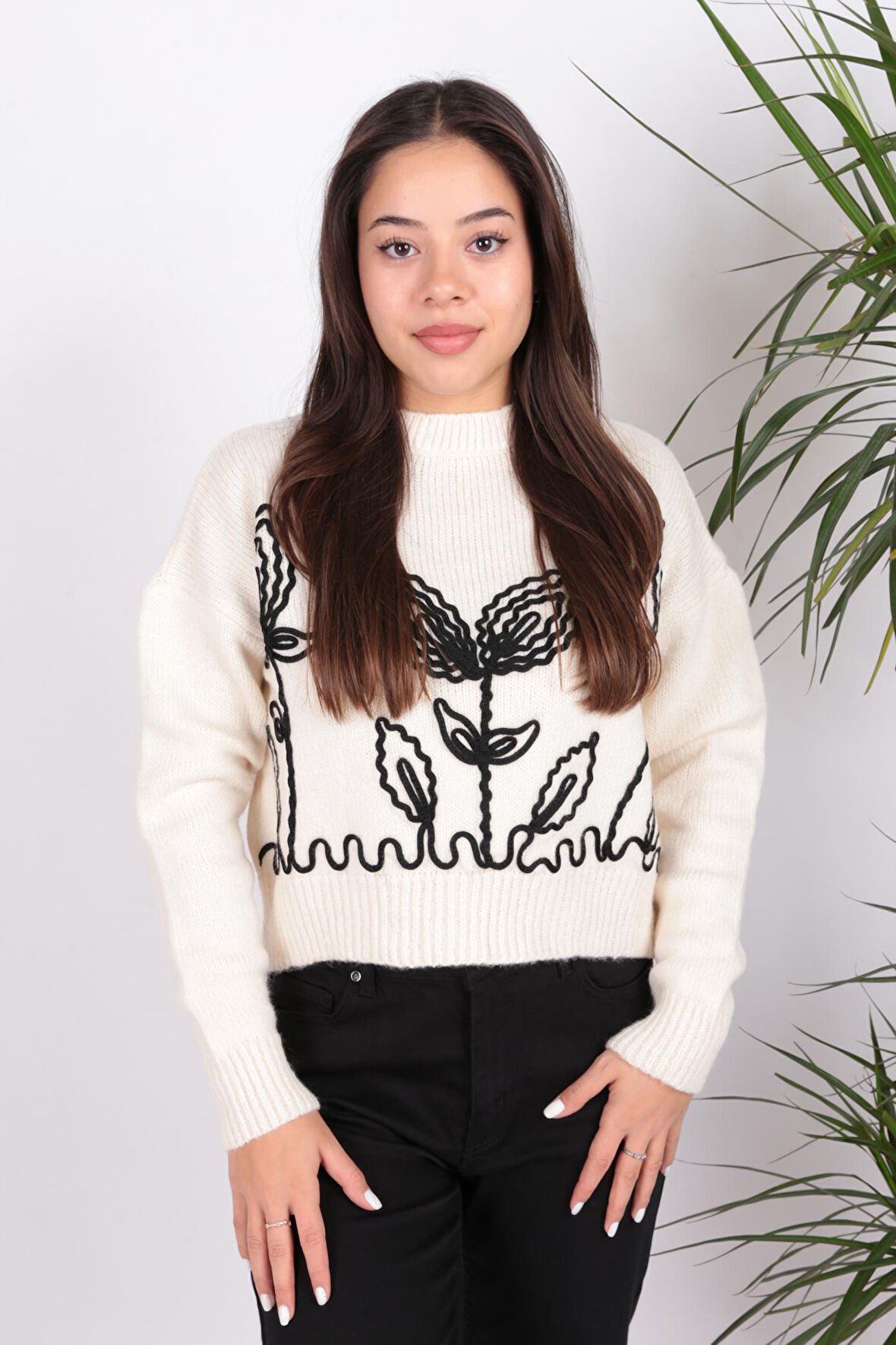 Fashion Friends 24K0031K1 Kadın Nakışlı Kazak