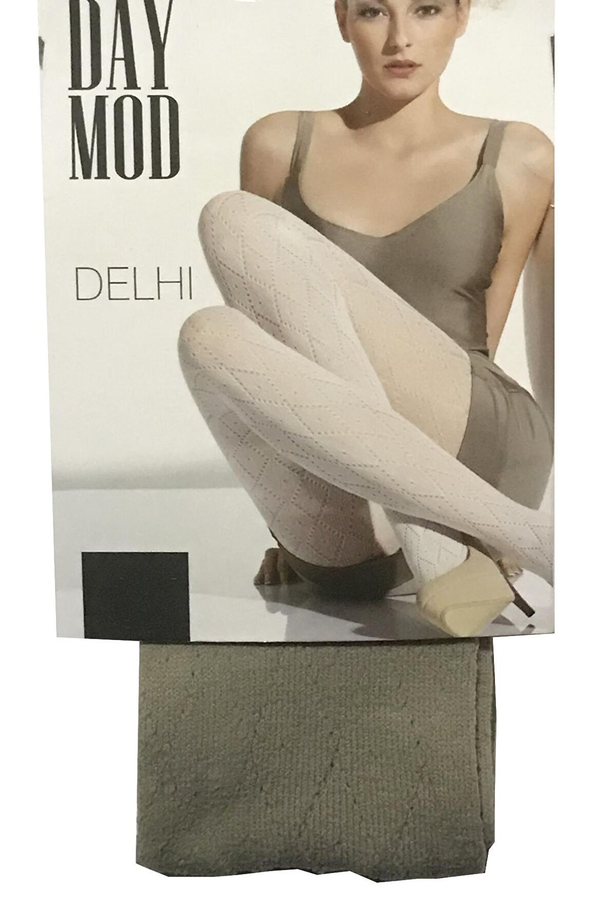 Daymod Delhi File Desenli Kadın Külotlu Çorap