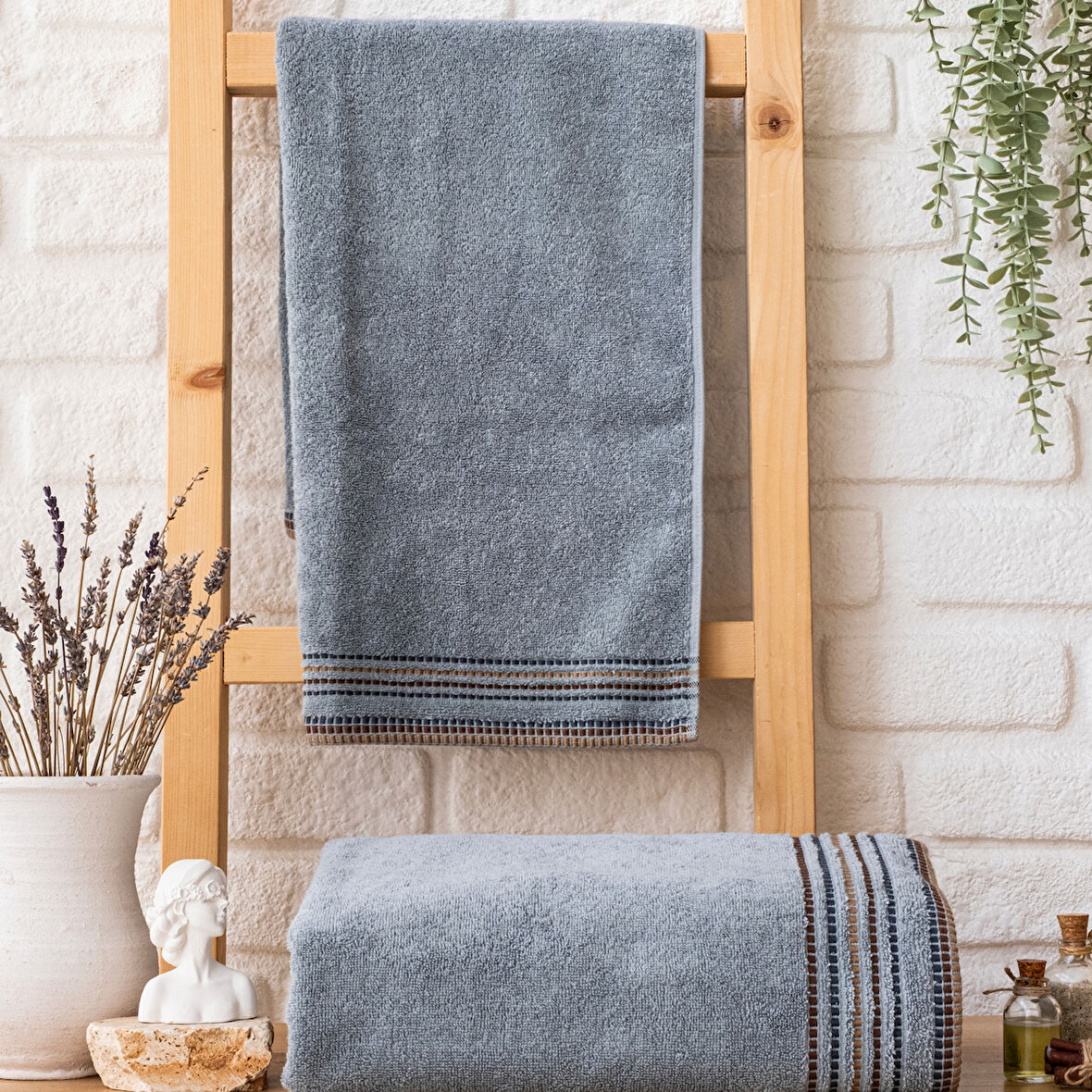 Schafer Home Rosy Armürlü Havlu 70x140 Cm 1 Parça-İndigo