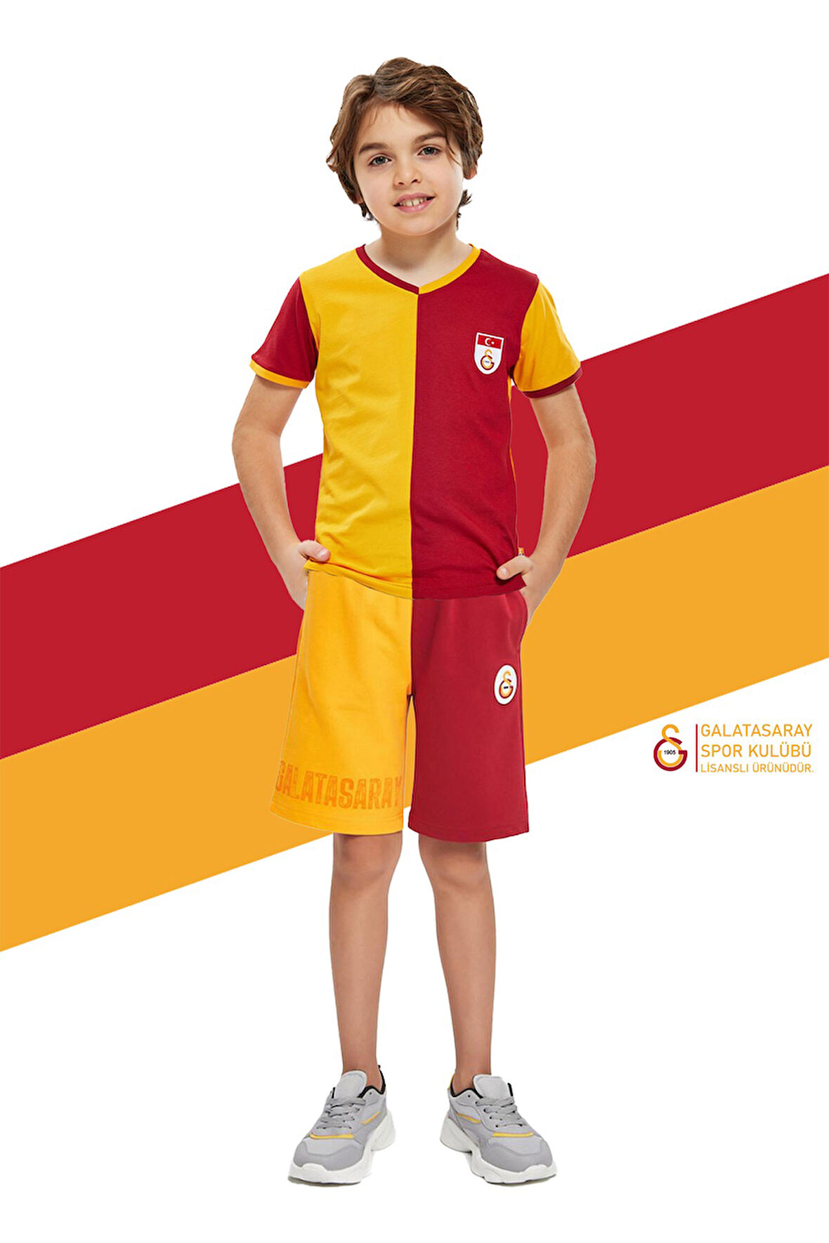Galatasaray Orijinal Metin Oktay Çocuk T-shirt ve Şort Set 