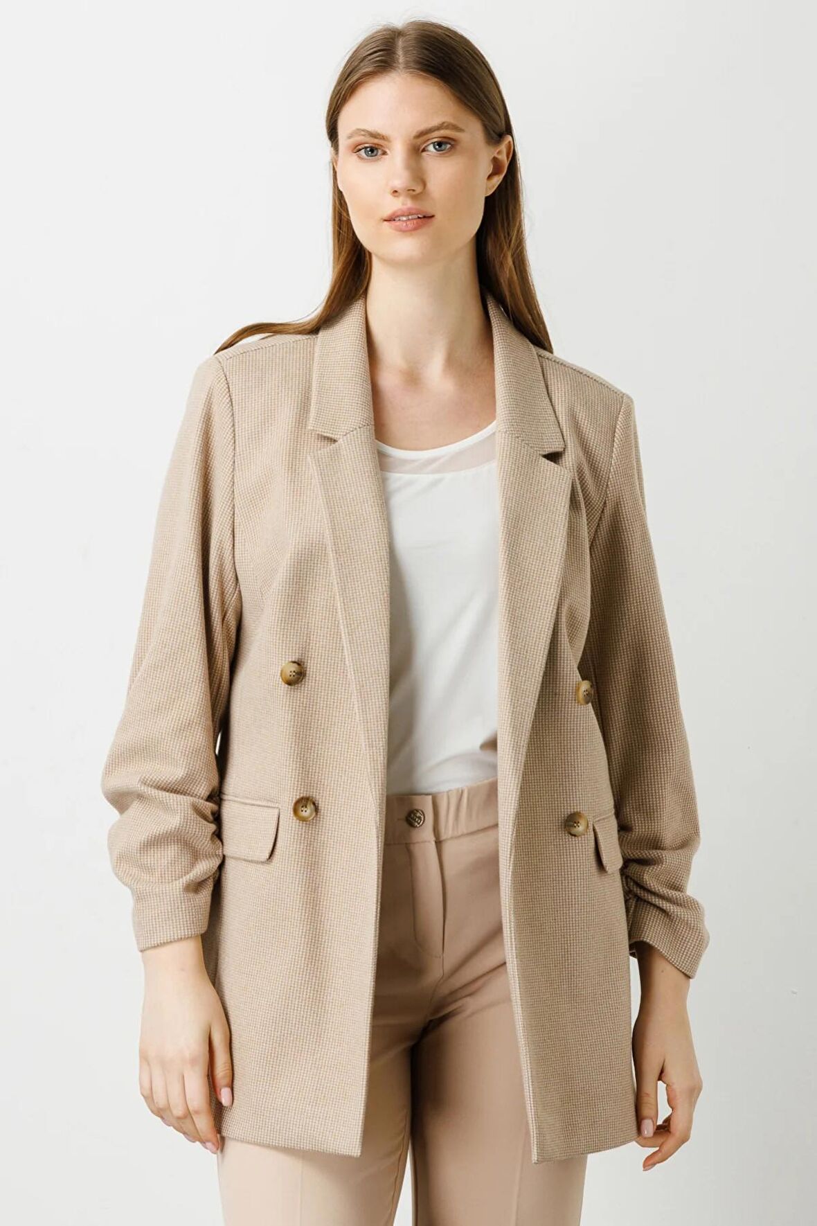 Ekol Büyük Beden Pötikare Bej Kadın Ceket 23204545