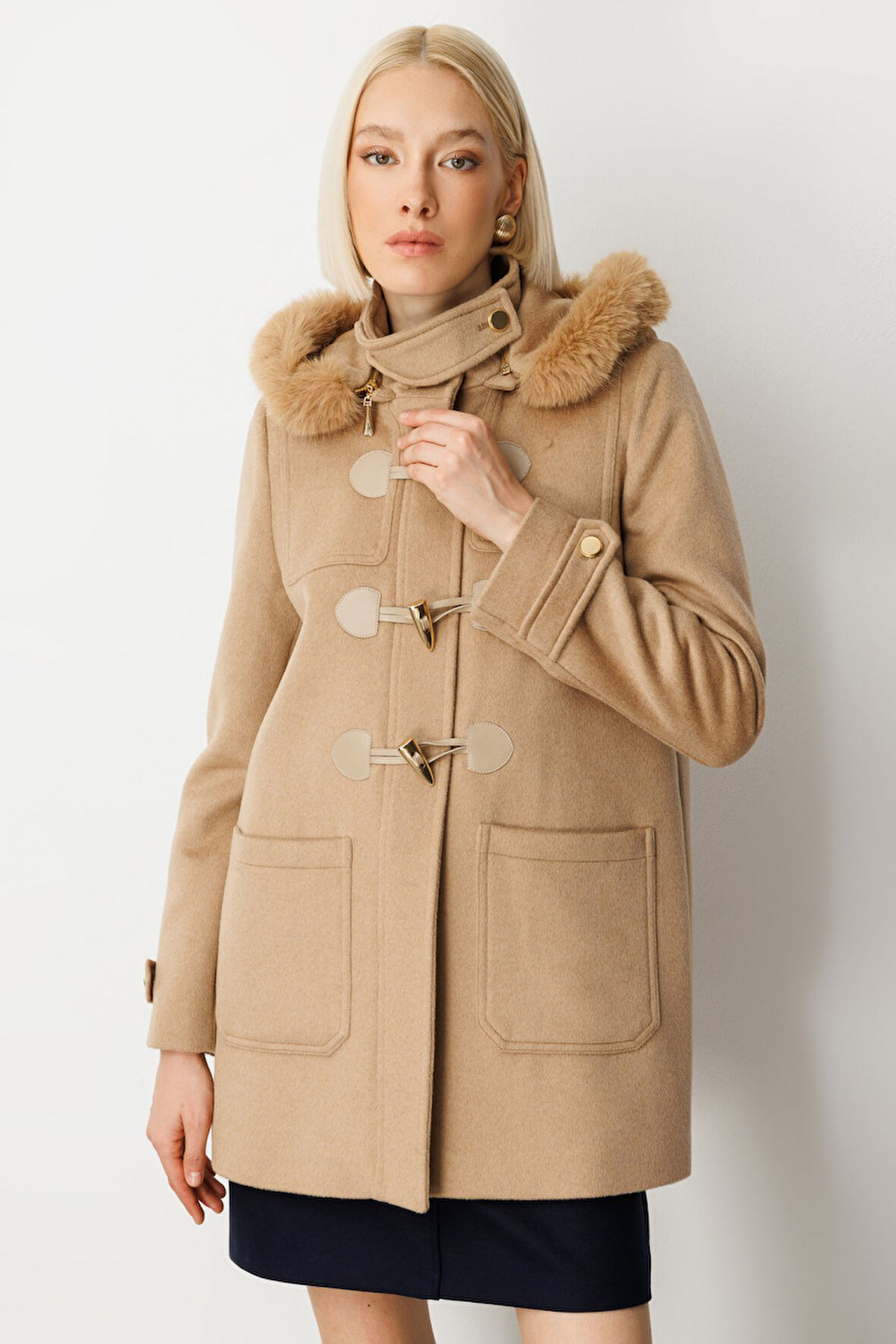 Ekol Kadın Yakası Kürklü Kapüşonlu Kaban 6015 Camel